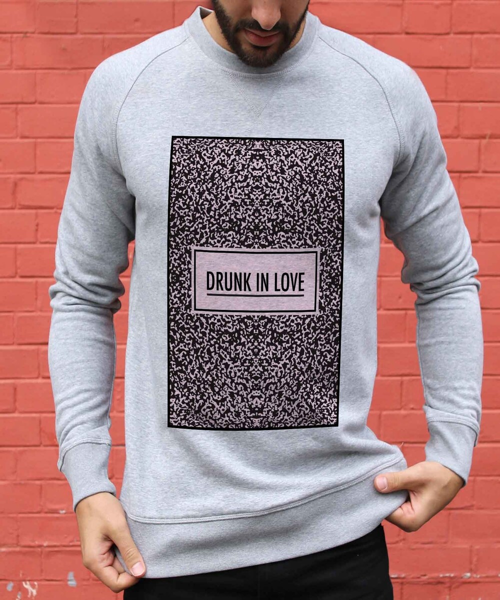 Sweat pour Homme Drunk in Love de couleur Gris chiné