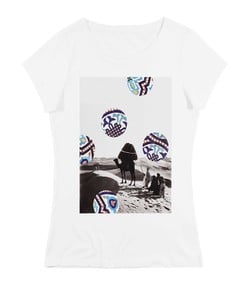 T-shirt Femme avec un Femme Désert & Motifs Grafitee