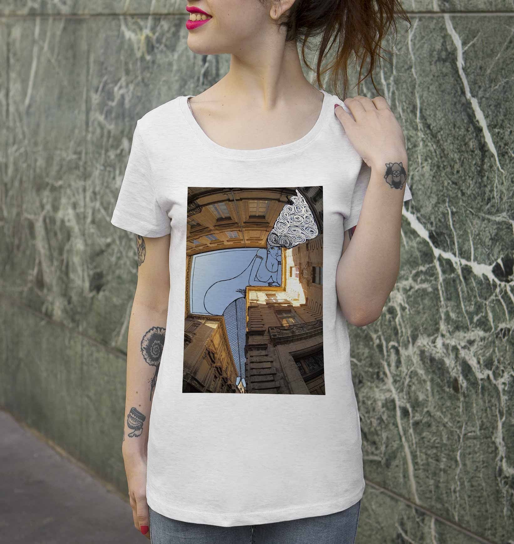 T-shirt Femme Pin-Up D'Avignon de couleur Beige chiné par Thomas Lamadieu