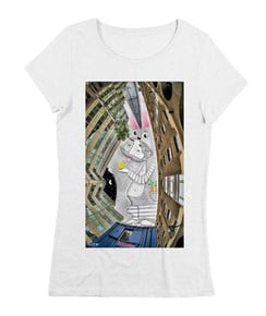 T-shirt Femme avec un Femme Lapin de Londres Grafitee