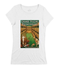 T-shirt Femme avec un Femme Piscine Rochechouart Grafitee