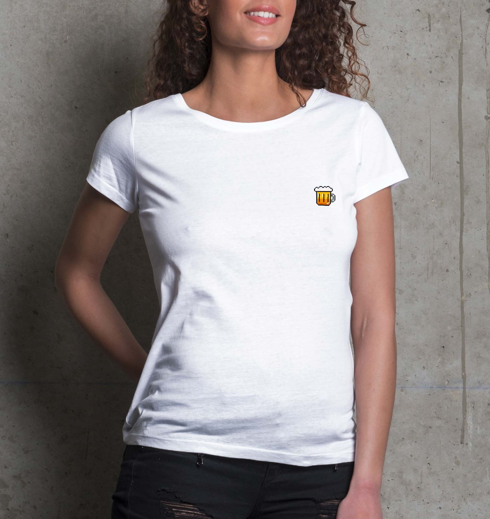 T-shirt Femme Pixel Bière de couleur Blanc