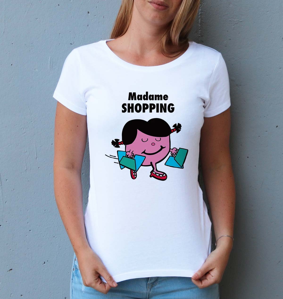 T-shirt Femme avec un Madame Shopping Grafitee