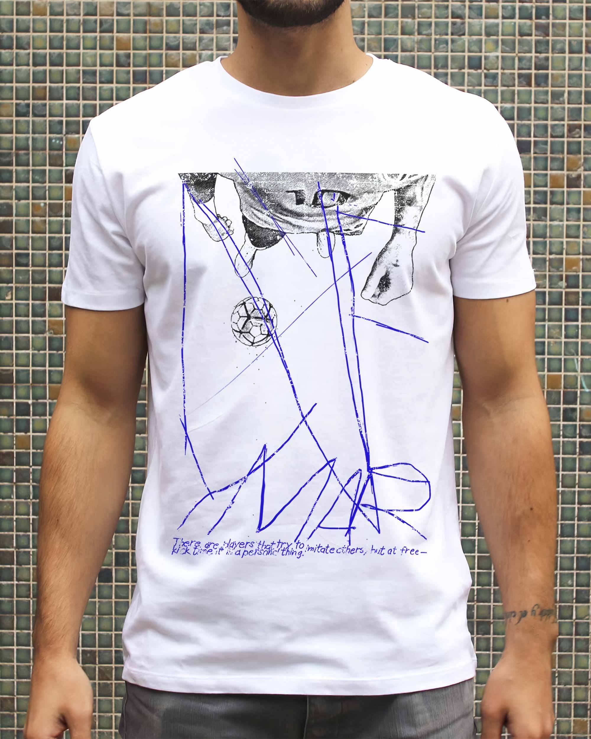 T-shirt Neymar Brésil de couleur Blanc par Sucker For Soccer