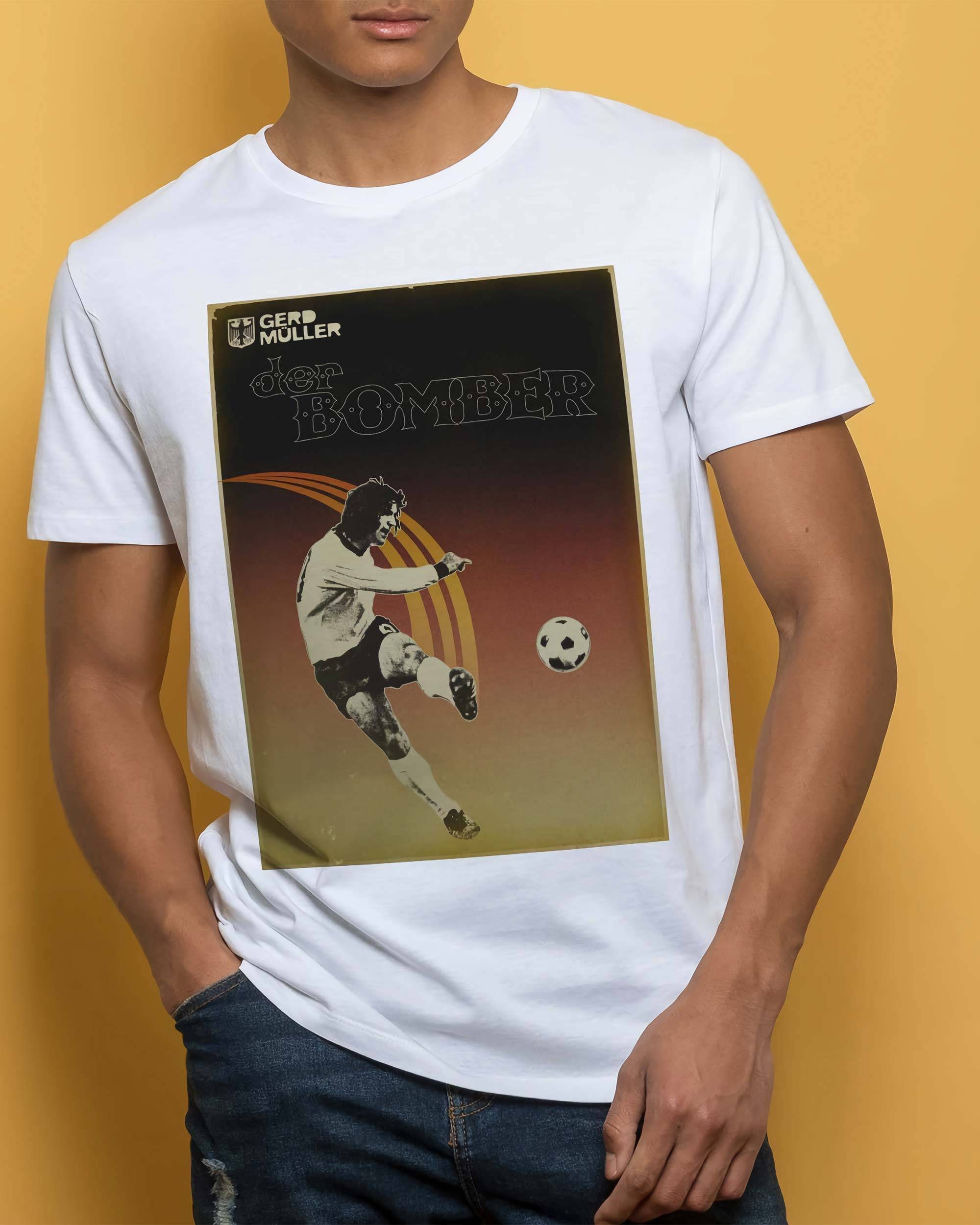 T-shirt Gerd Müller de couleur Blanc par Sucker For Soccer