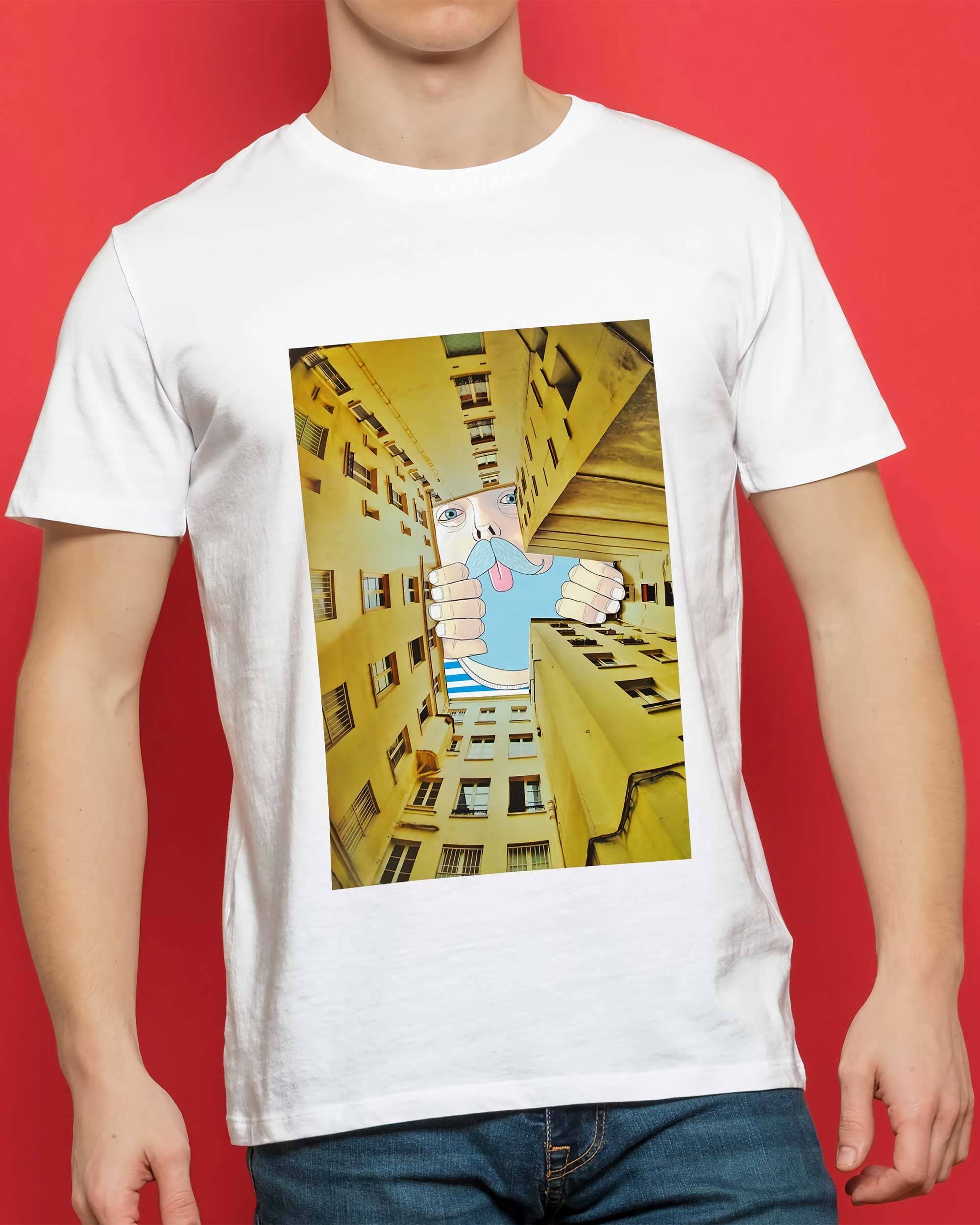 T-shirt Le Barbu Malicieux de couleur Blanc par Thomas Lamadieu