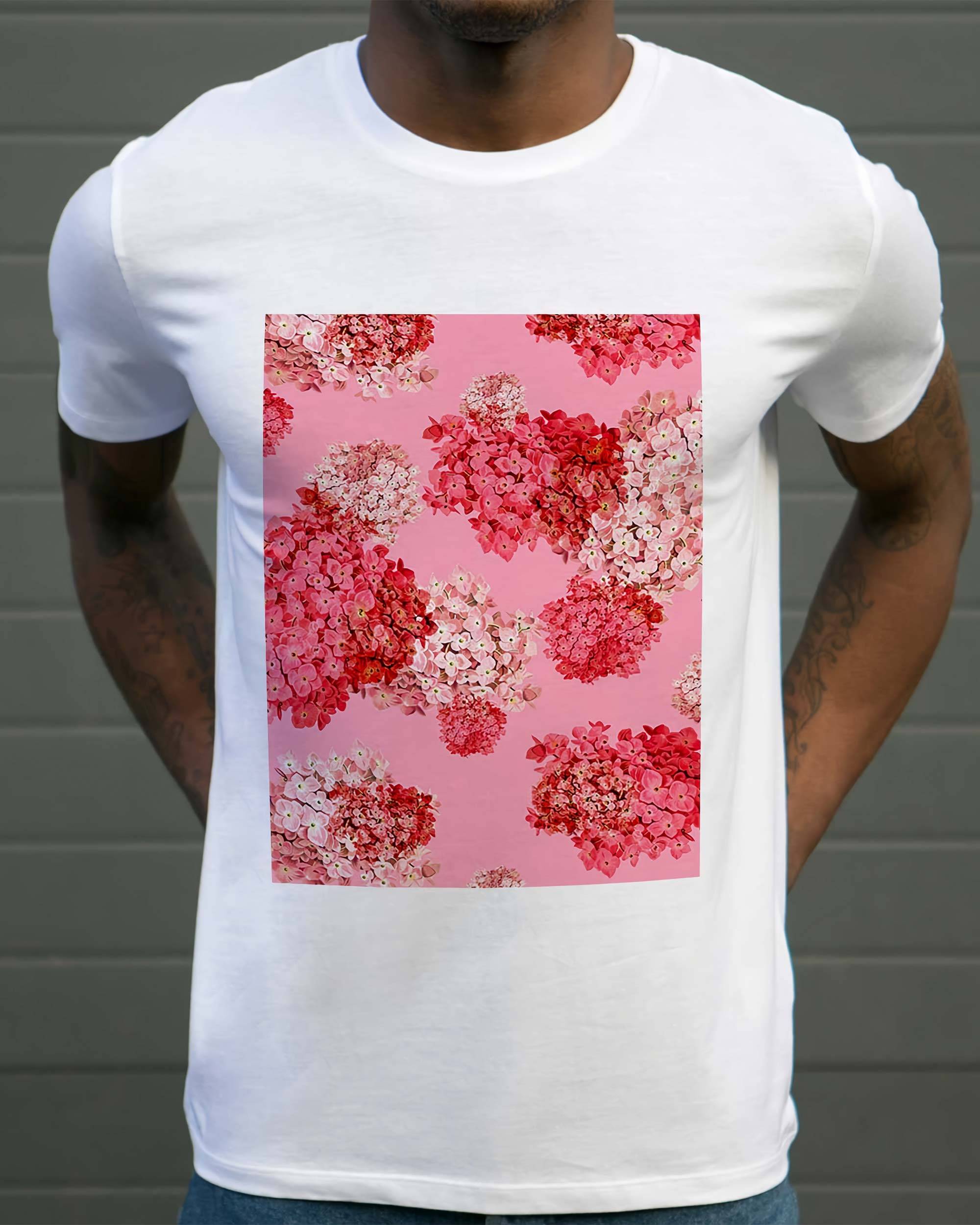 T-shirt Fleurs Roses de couleur Blanc