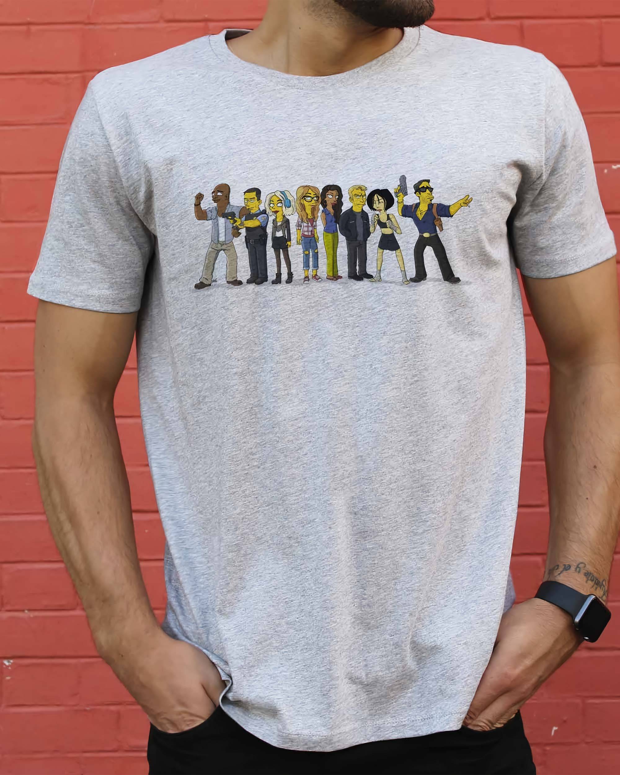 T-shirt Sense8 Simpsonized de couleur Blanc par ADN