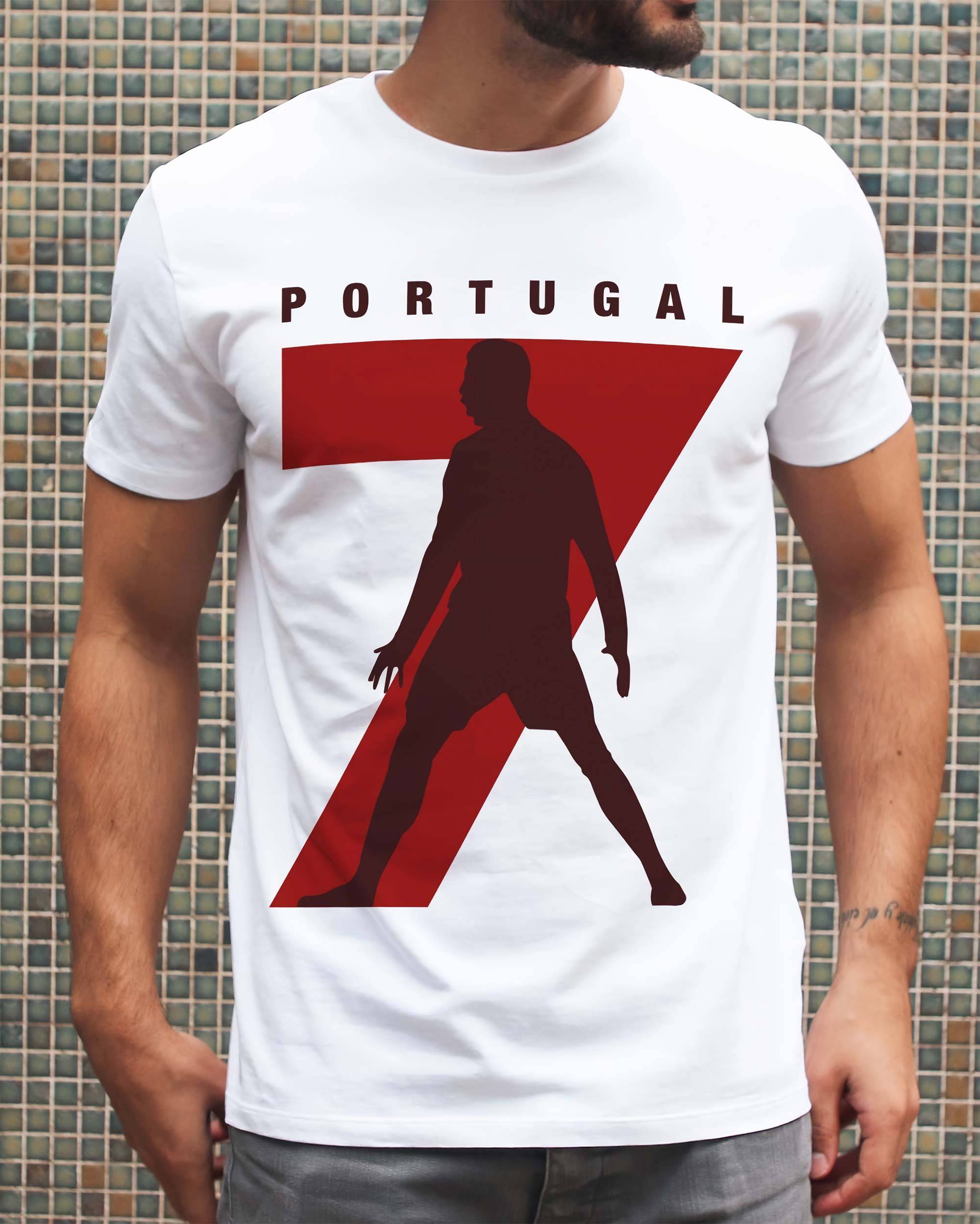 T-shirt Ronaldo Numéro 7 de couleur Blanc par Mohammad Rasoulipour