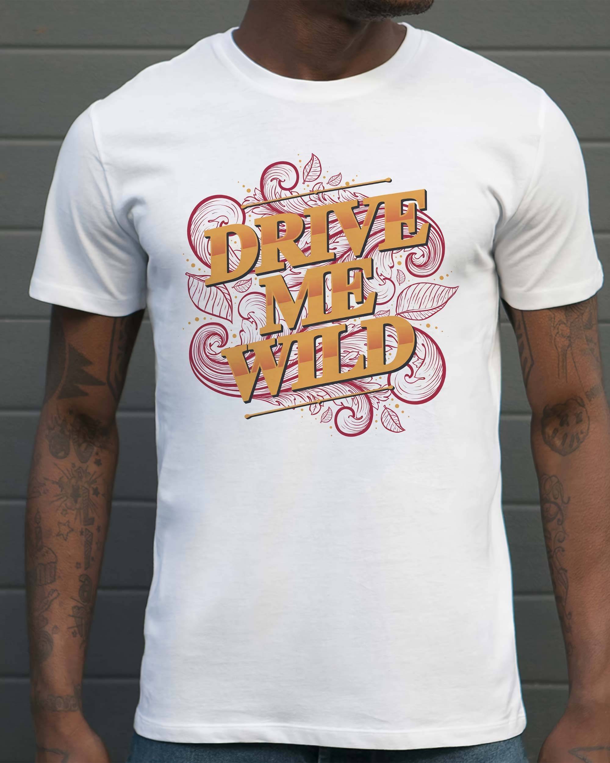 T-shirt Drive Me Wild de couleur Blanc par Snevi