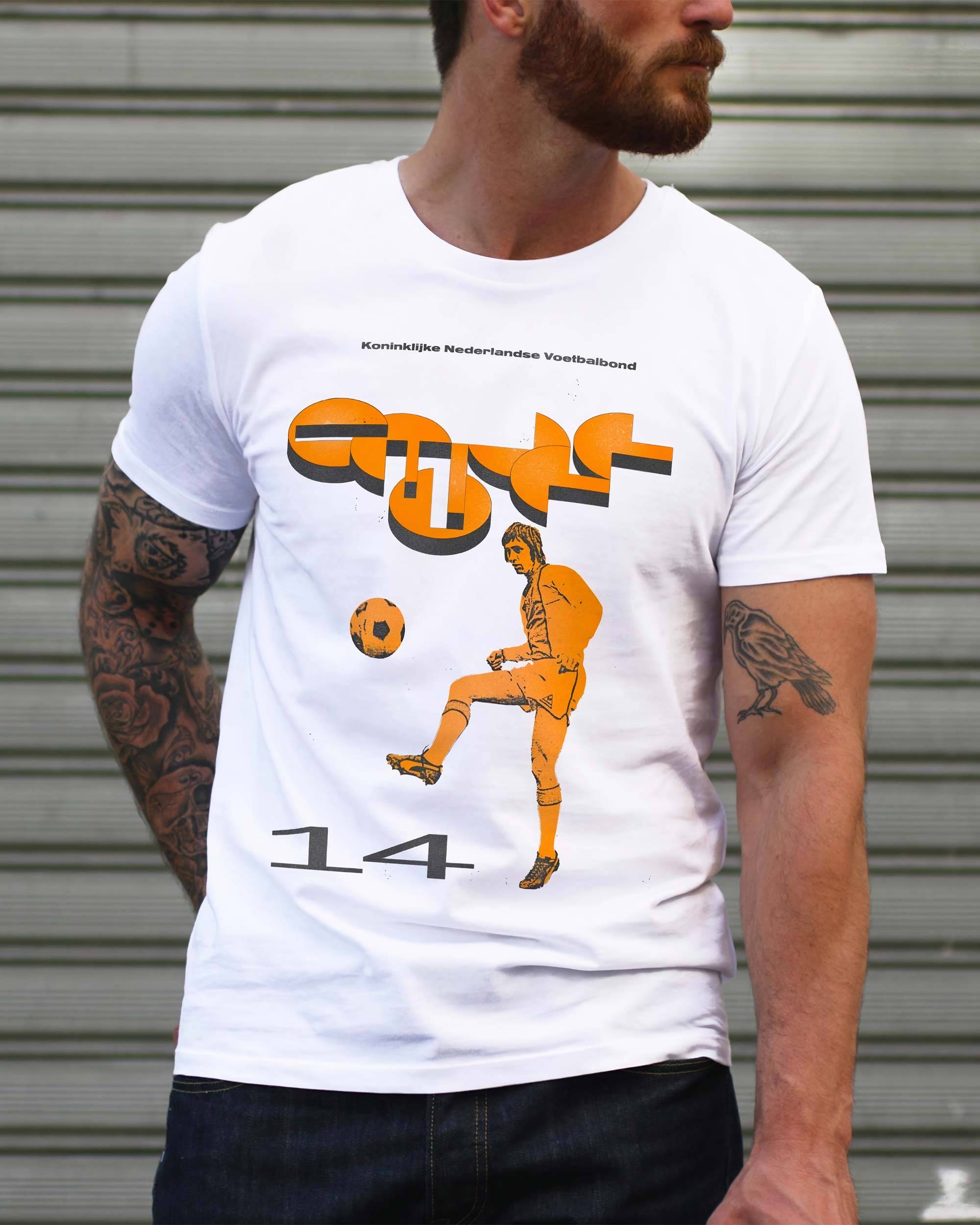 T-shirt Cruyff de couleur Blanc par Sucker For Soccer