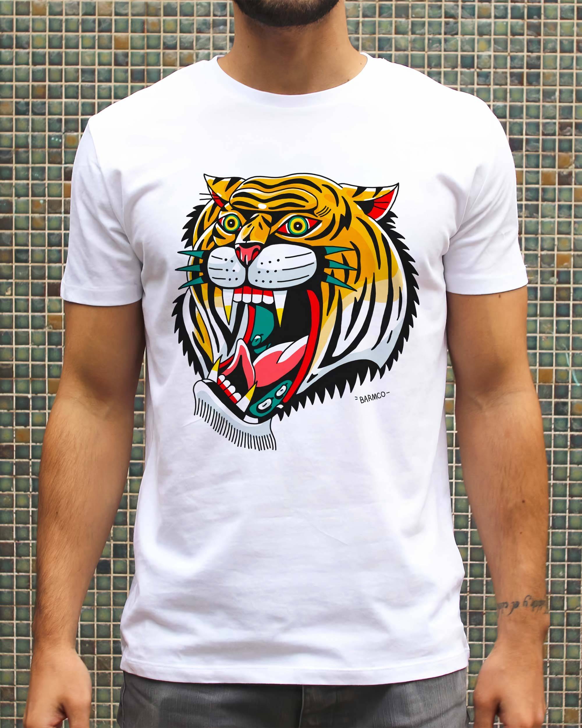 T-shirt Tiger de couleur Blanc par Barmco