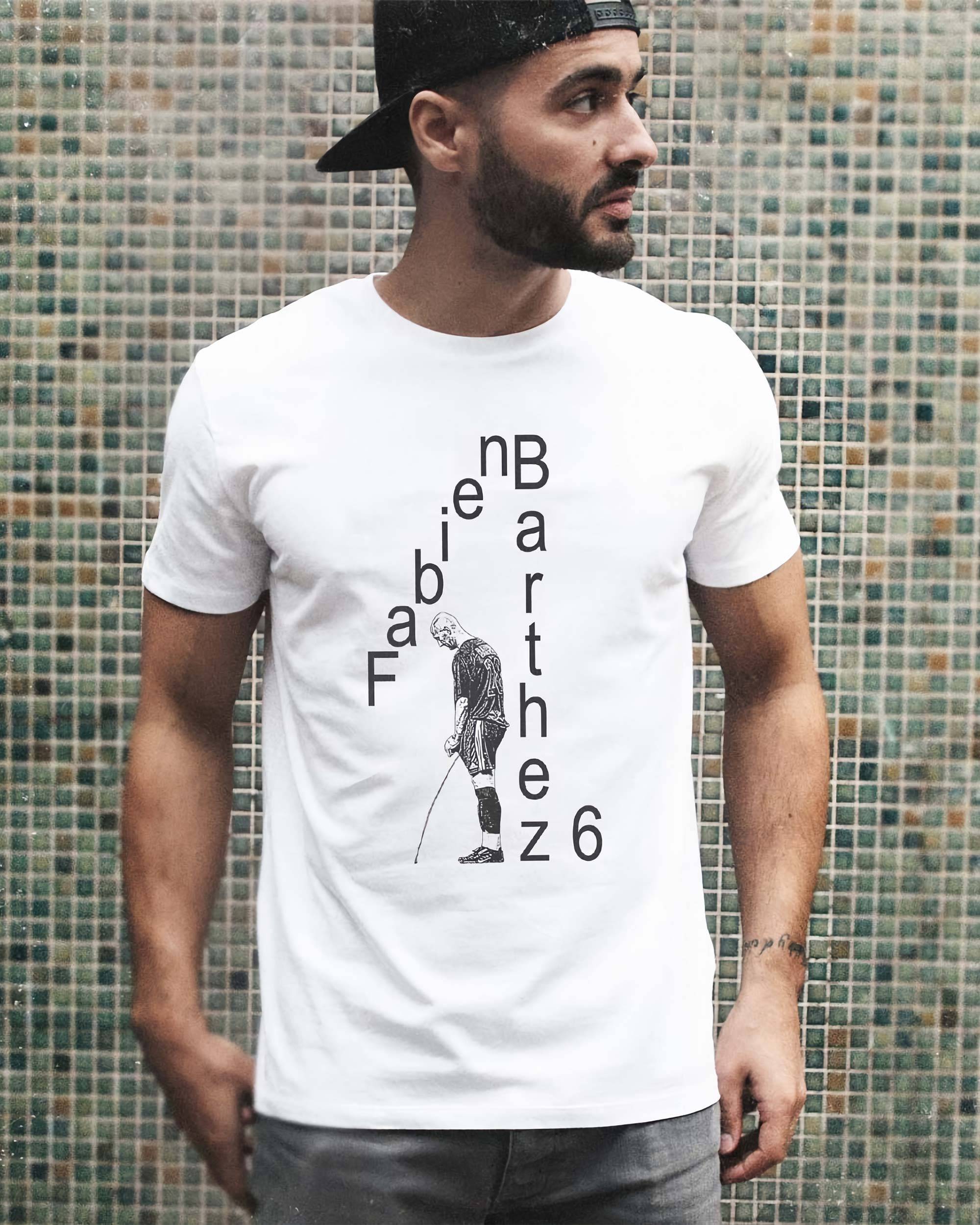 T-shirt Barthez Urine de couleur Blanc par Sucker For Soccer
