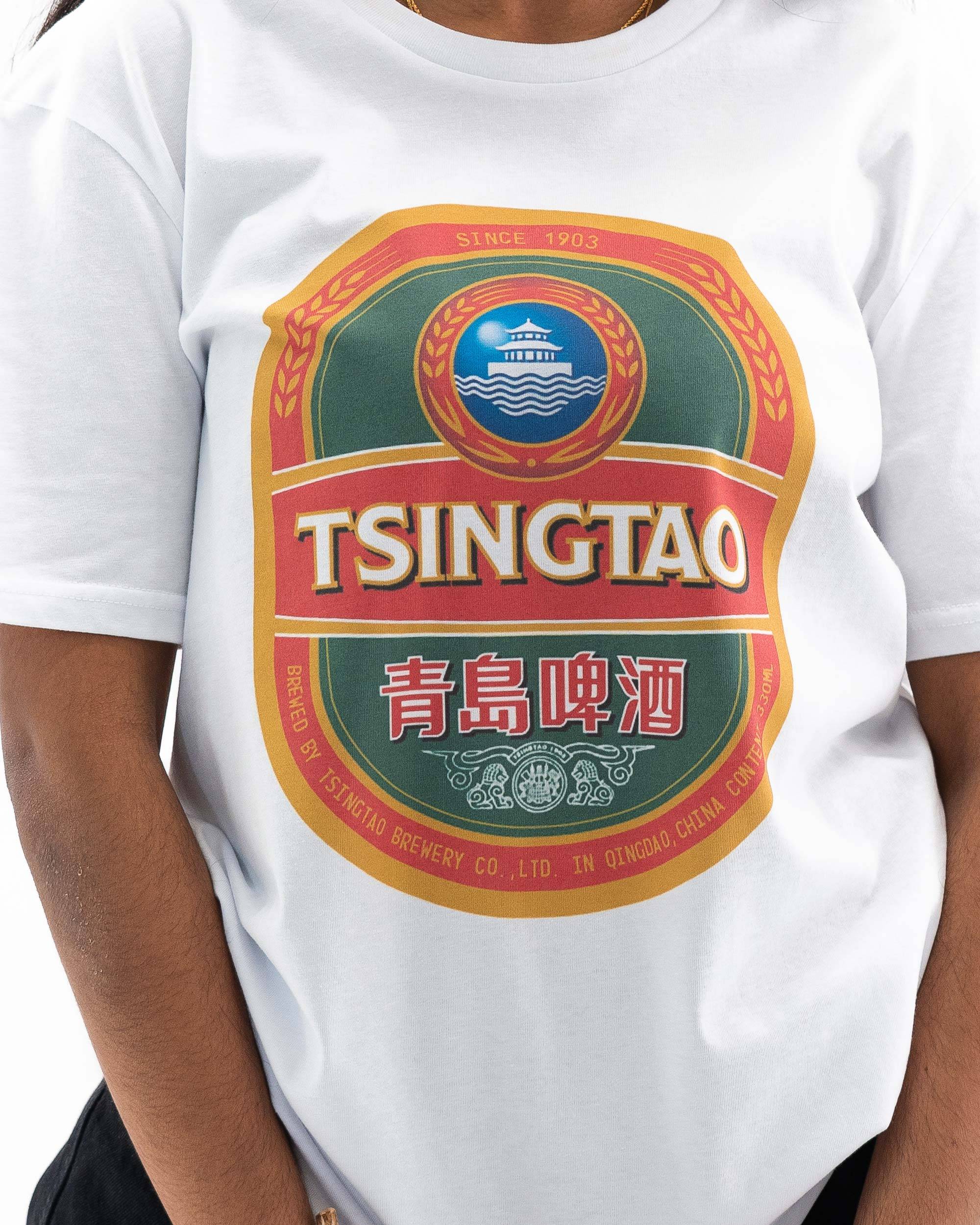 T-shirt Tsingtao de couleur Blanc