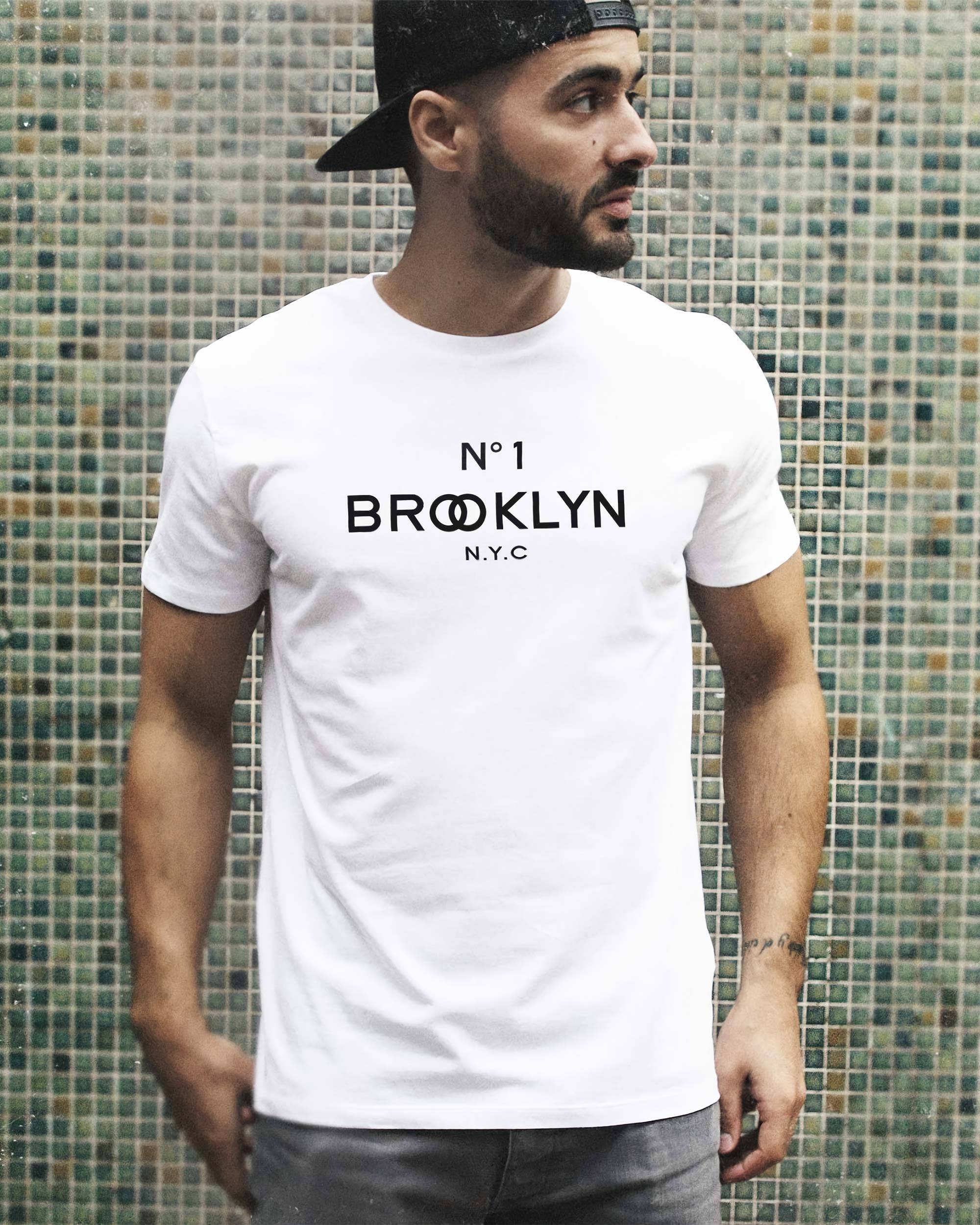 T-shirt N°1 Brooklyn NYC de couleur Blanc