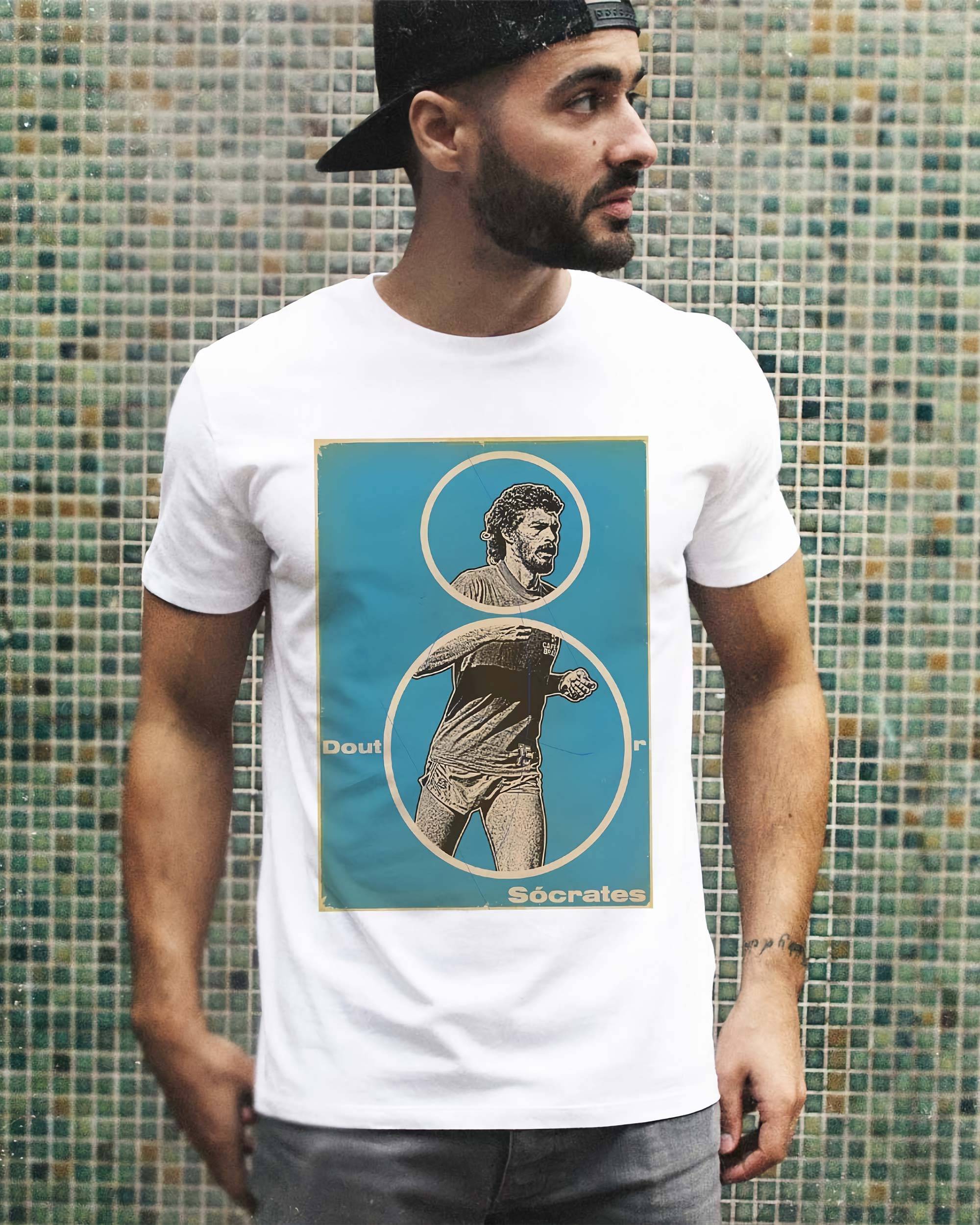 T-shirt Socrates Numéro 8 de couleur Blanc par Sucker For Soccer