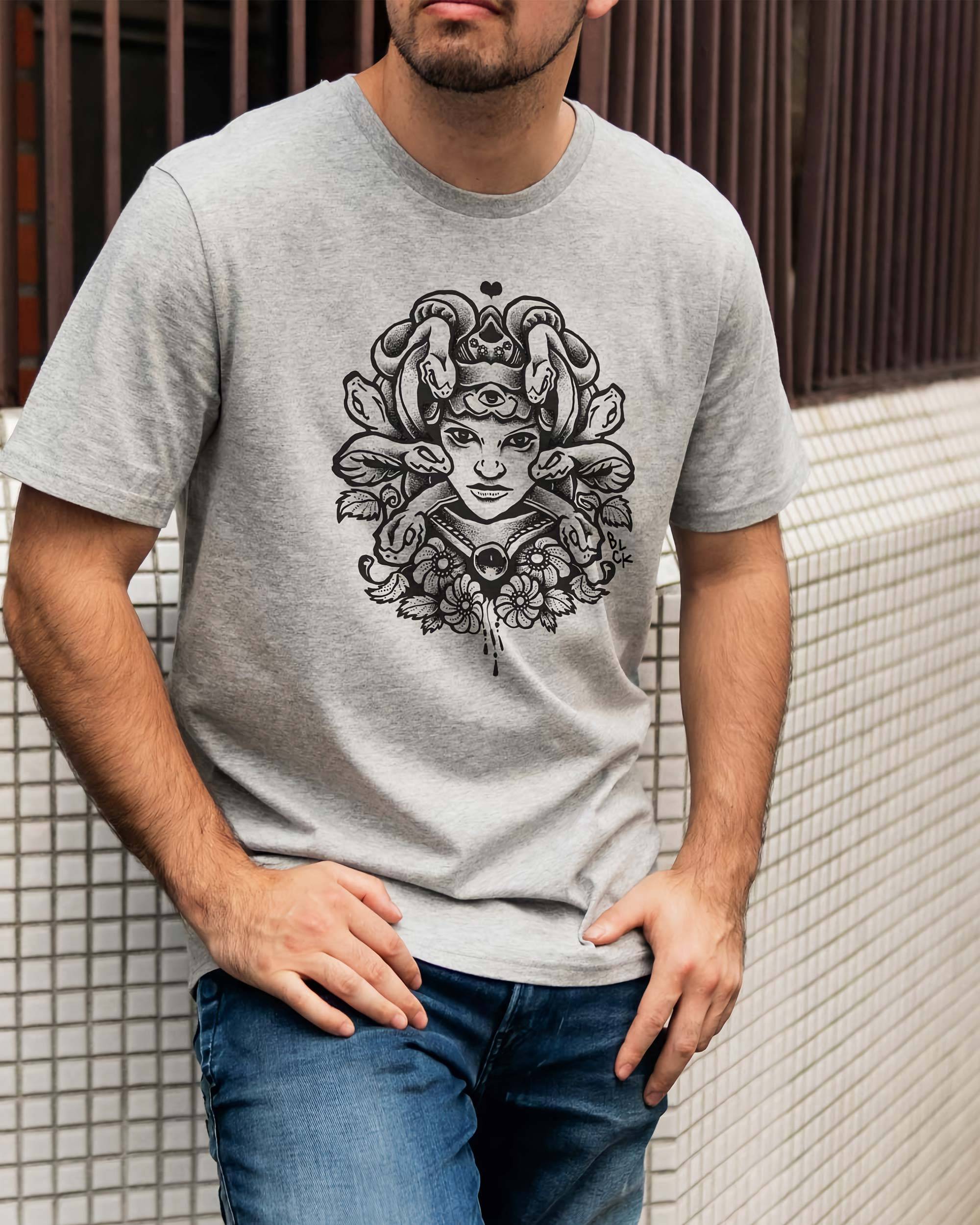 T-shirt Gorgone de couleur Blanc par Blackquest