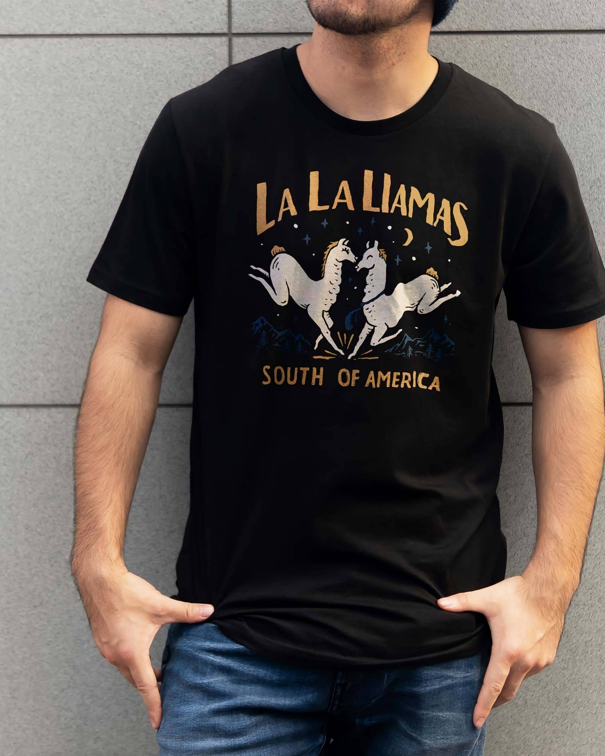 T-shirt La La Llamas de couleur Noir par Skitchism