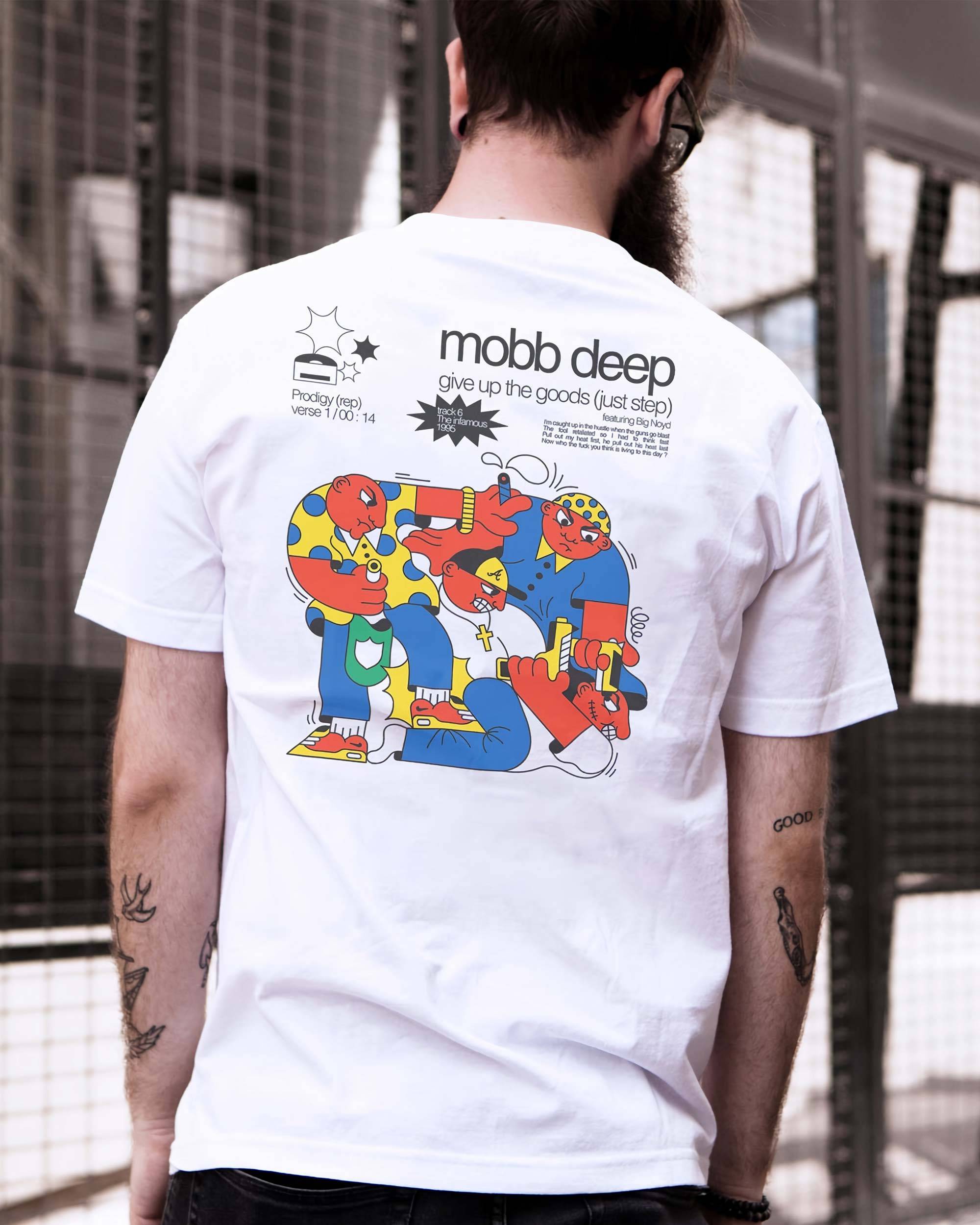 T-shirt Mobb Deep de couleur Blanc par Jeune Woof