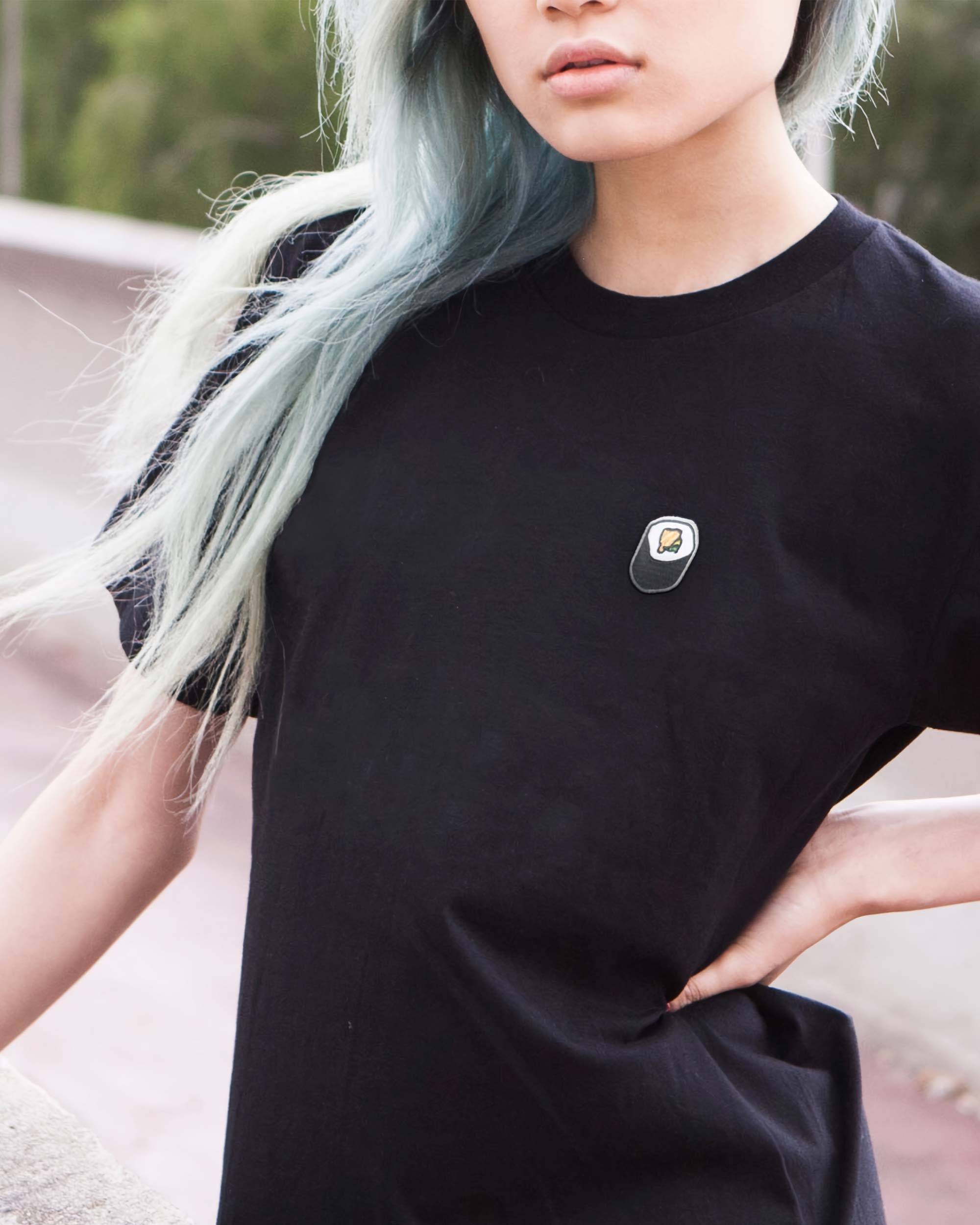 T-shirt brodé Maki de couleur Blanc