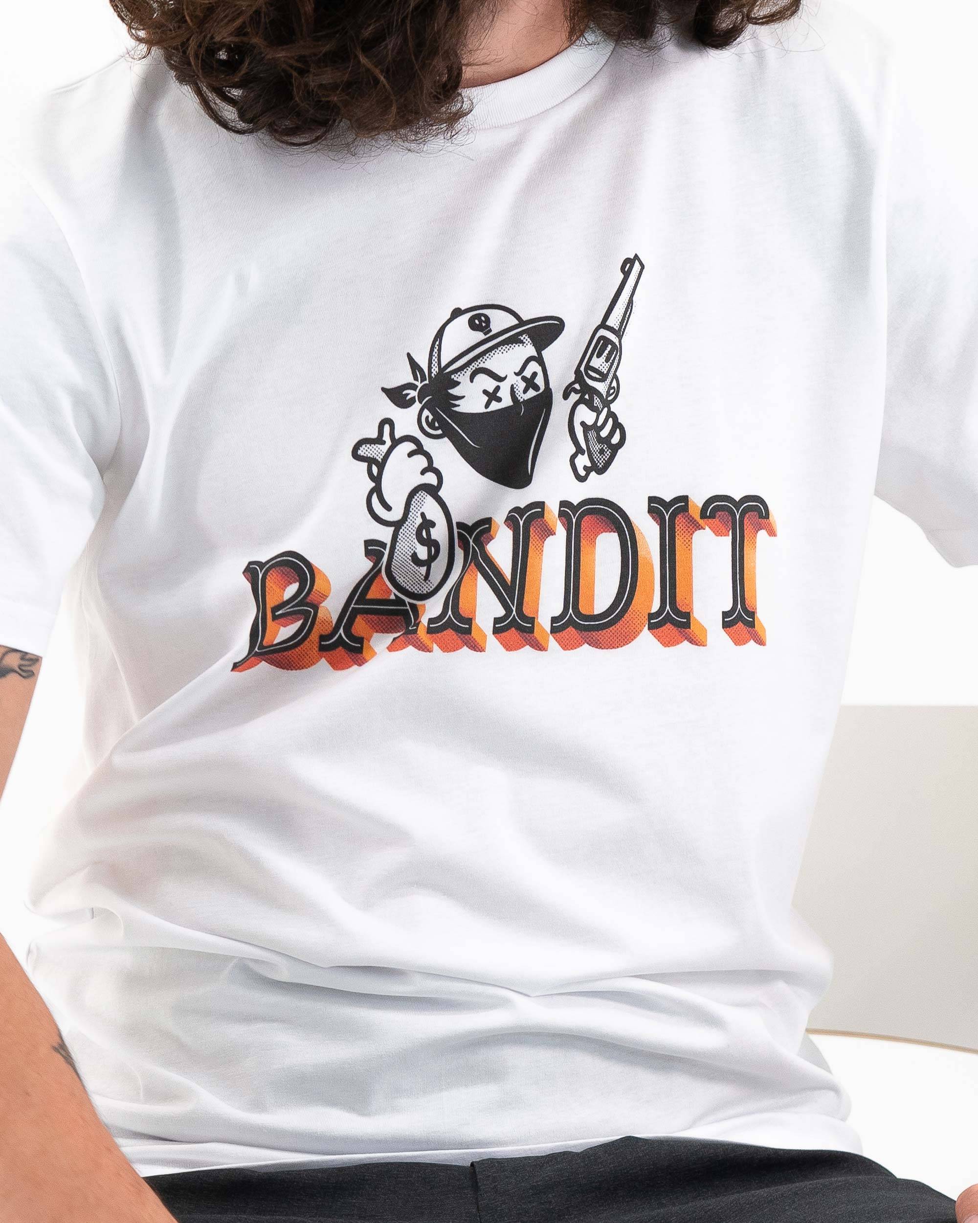 T-shirt Bandit de couleur Blanc par Hello It's Nacho