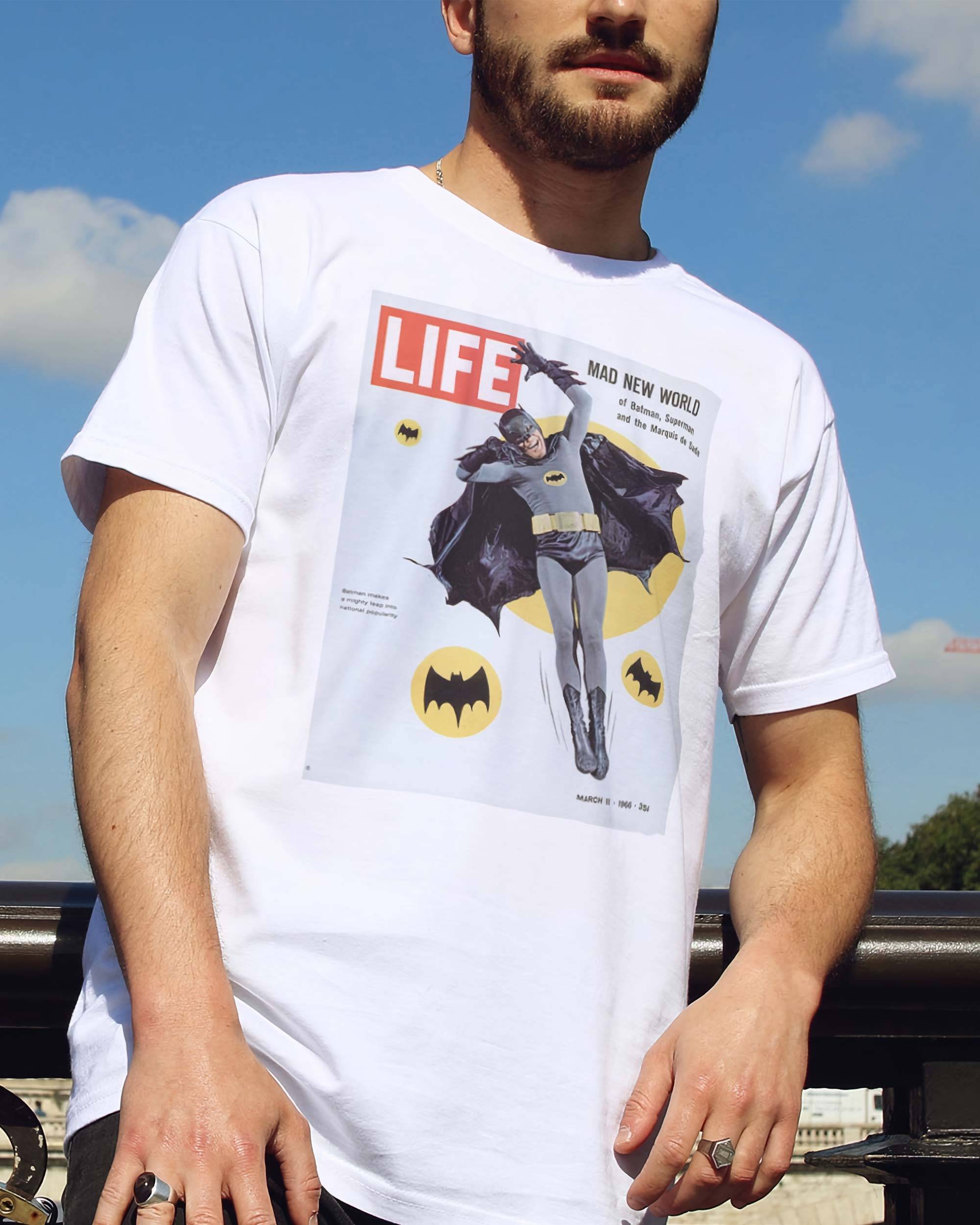 T-shirt Batman Life Cover de couleur Blanc