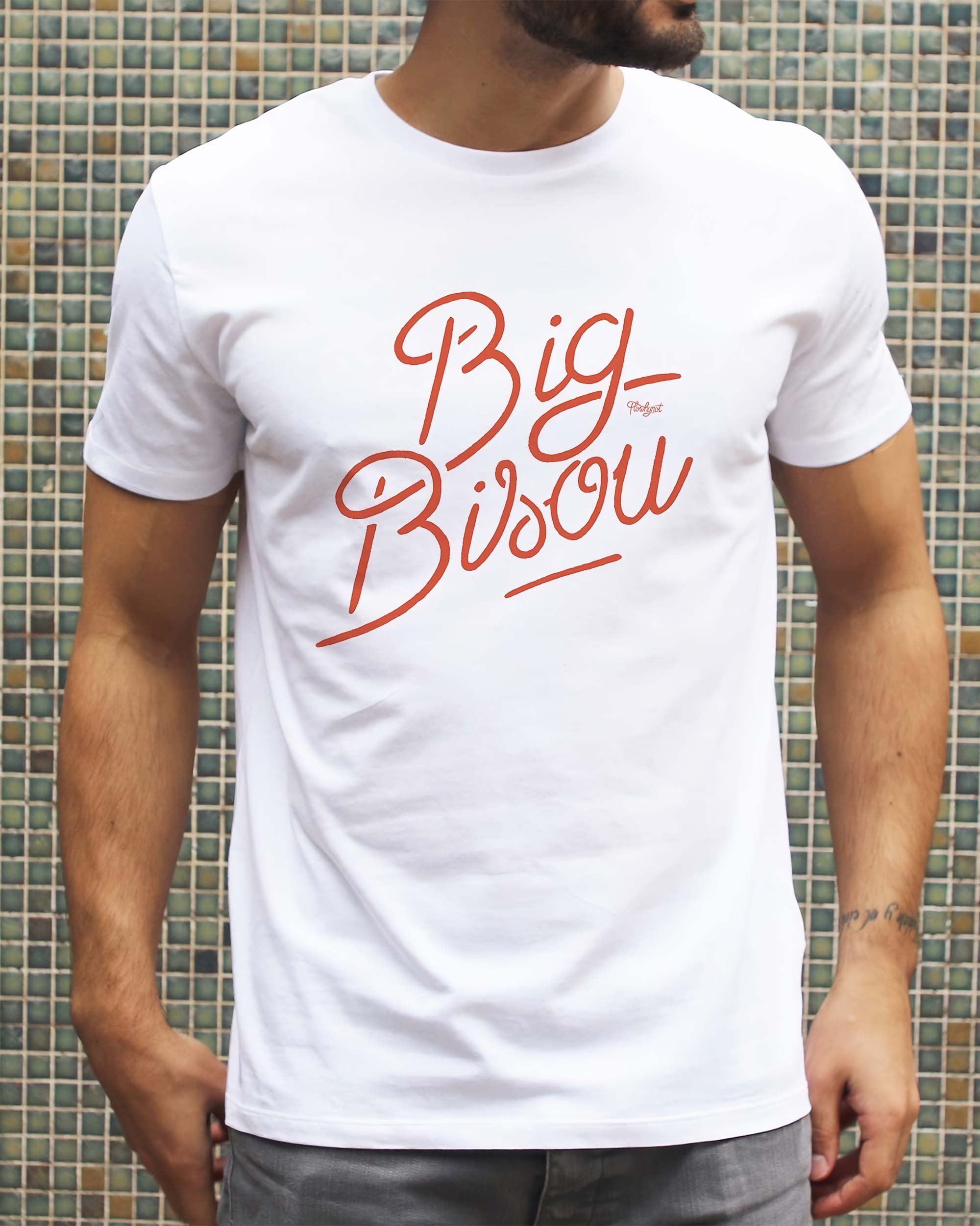 T-shirt Big Bisou de couleur Blanc par Flowhynot