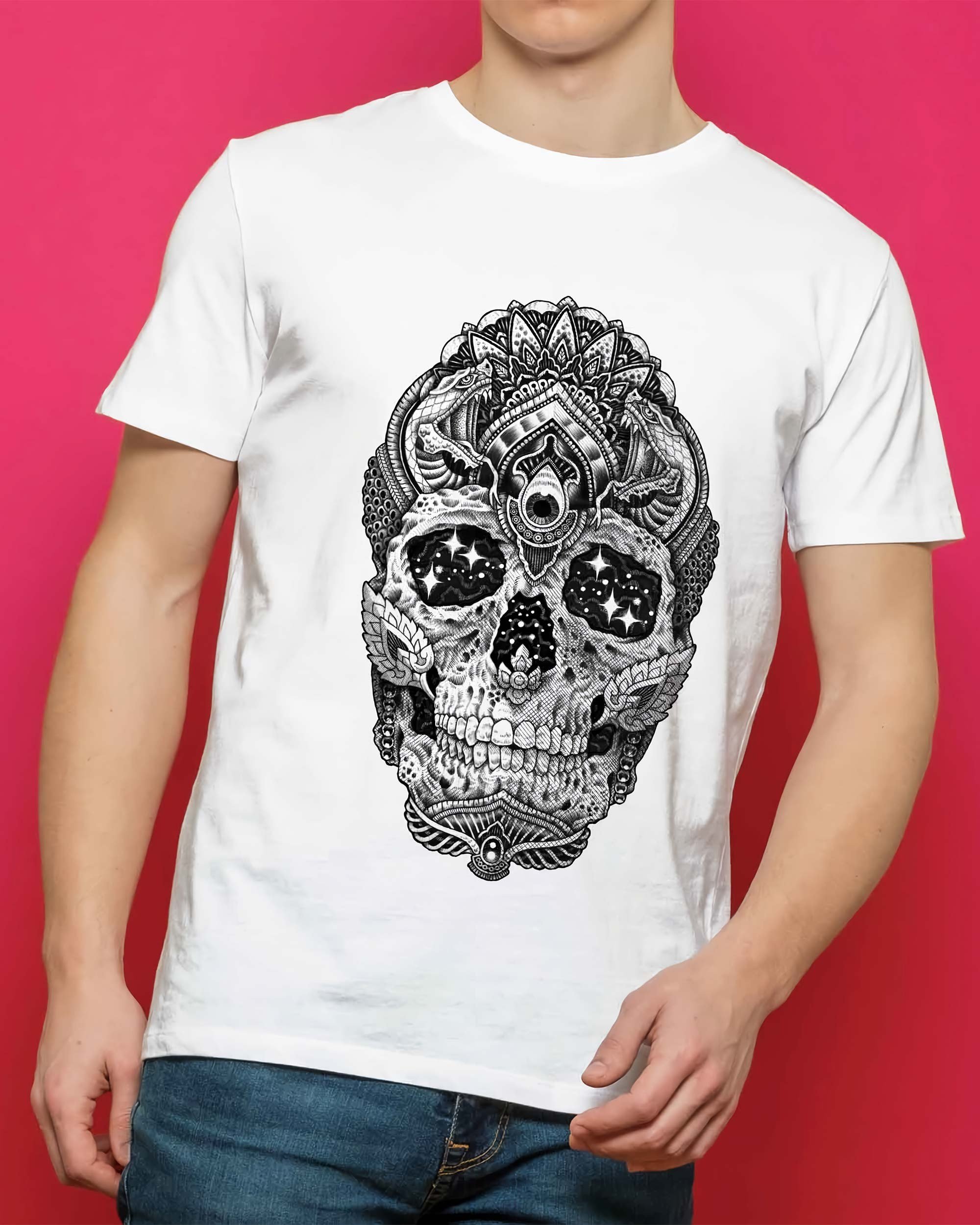T-shirt Cosmic Skull de couleur Blanc par Neon Mystic