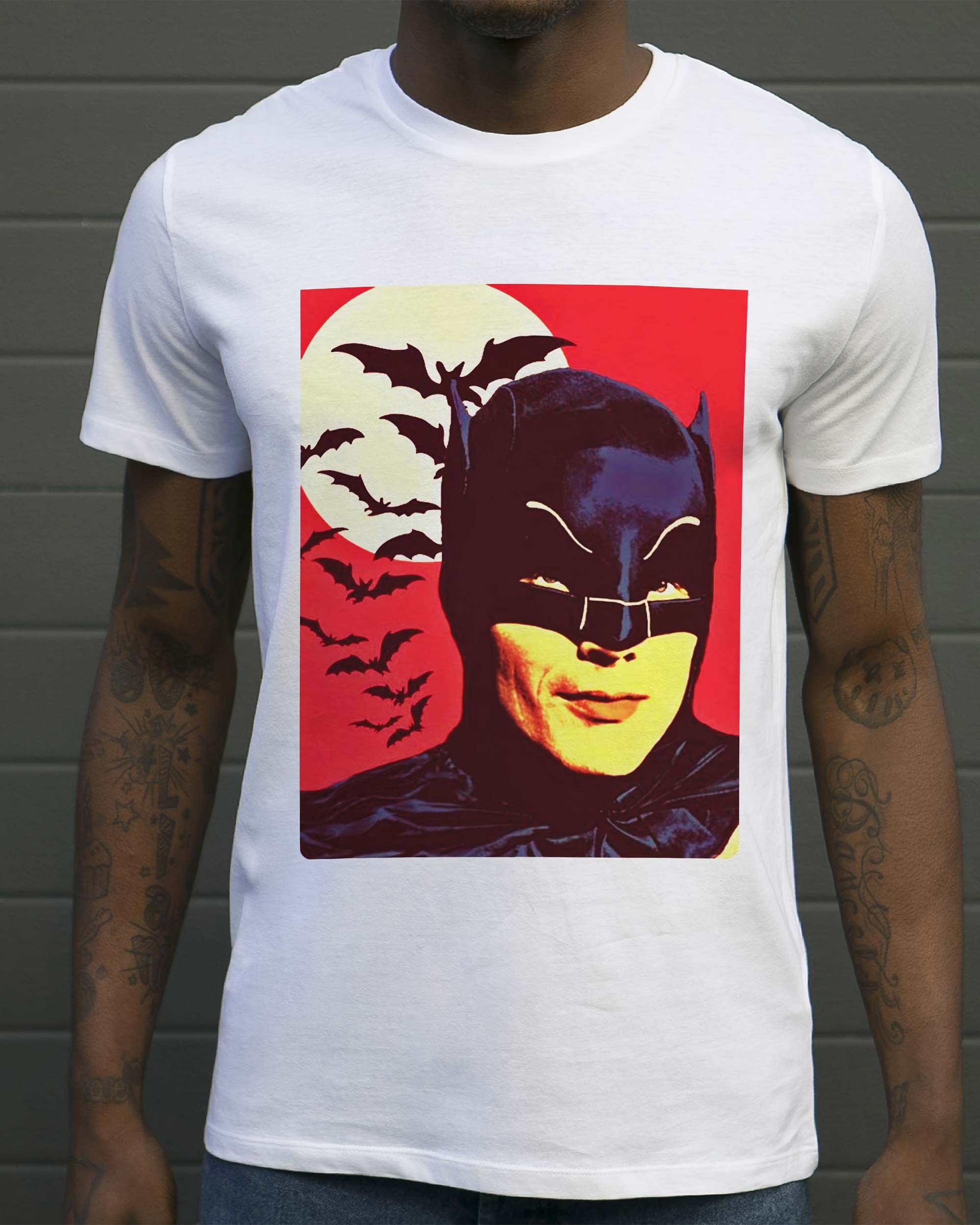T-shirt Batman Adam West de couleur Blanc