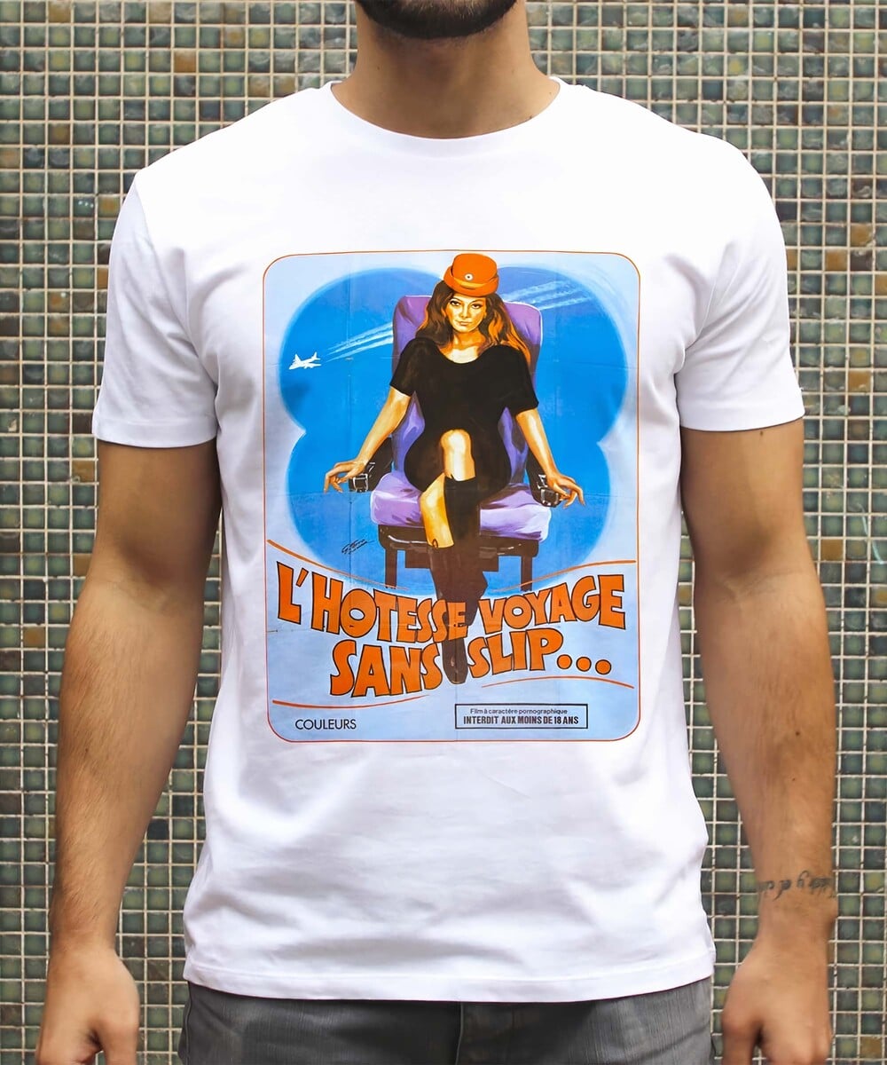 Tshirt L'Hôtesse Voyage Sans Slip Grafitee