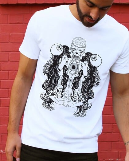 T-shirt Femme Fatale Grafitee