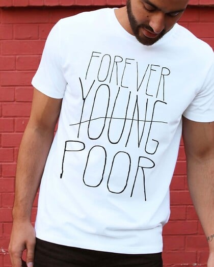 T-shirt Forever Poor Grafitee