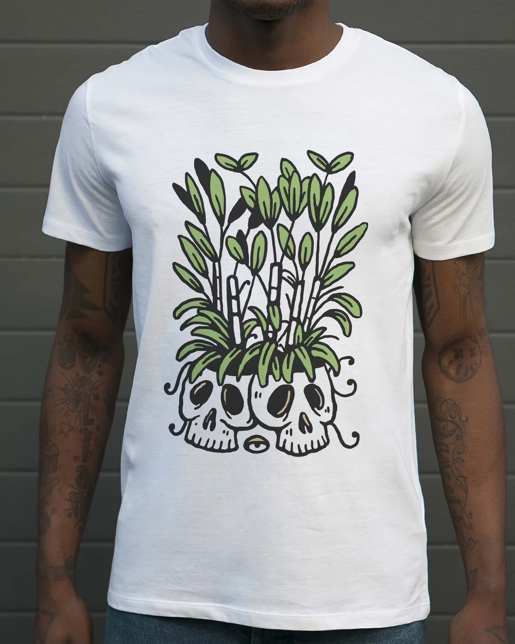 T-shirt Plants and Skulls de couleur Blanc par MARCELÃO