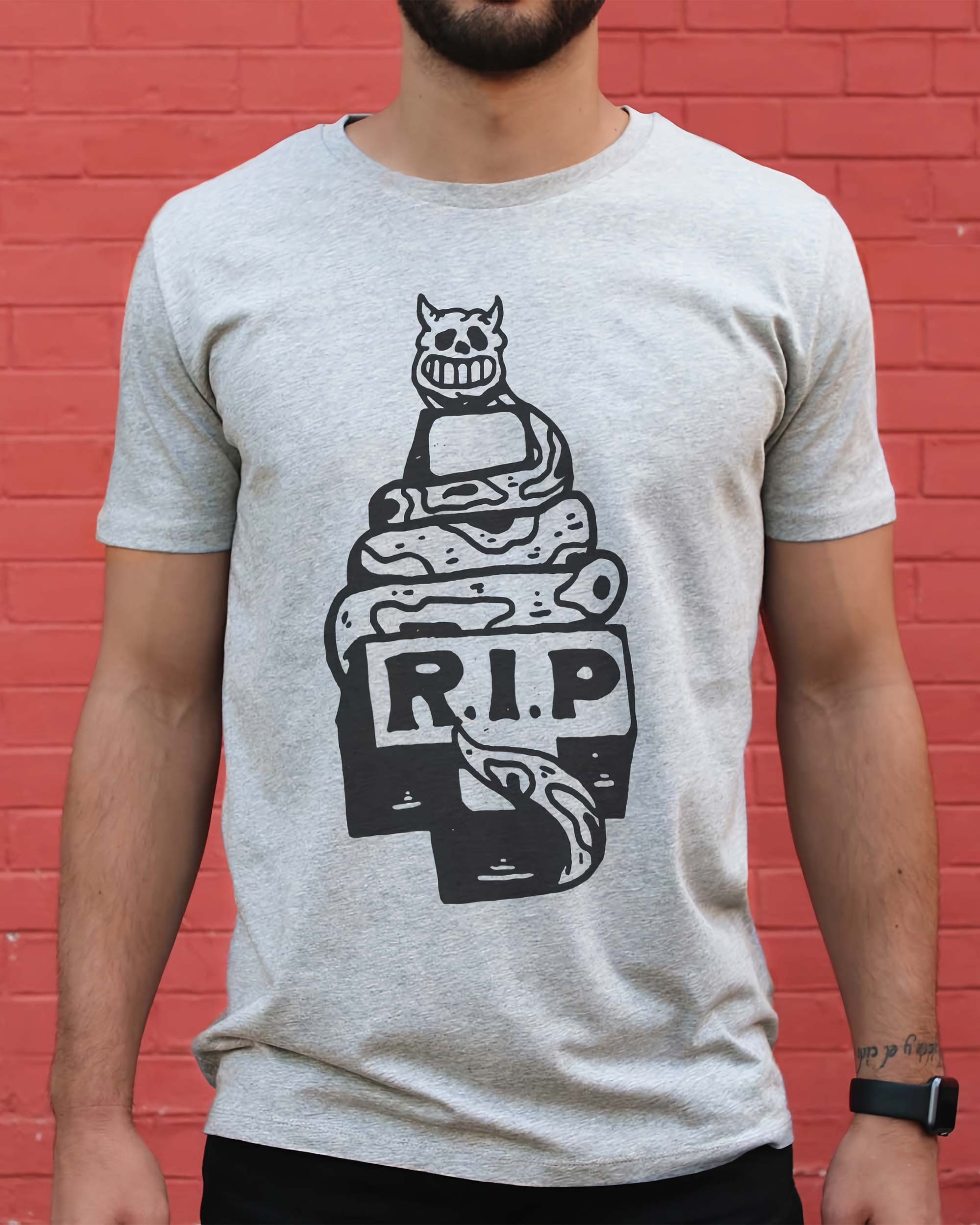 T-shirt RIP de couleur Blanc par MARCELÃO