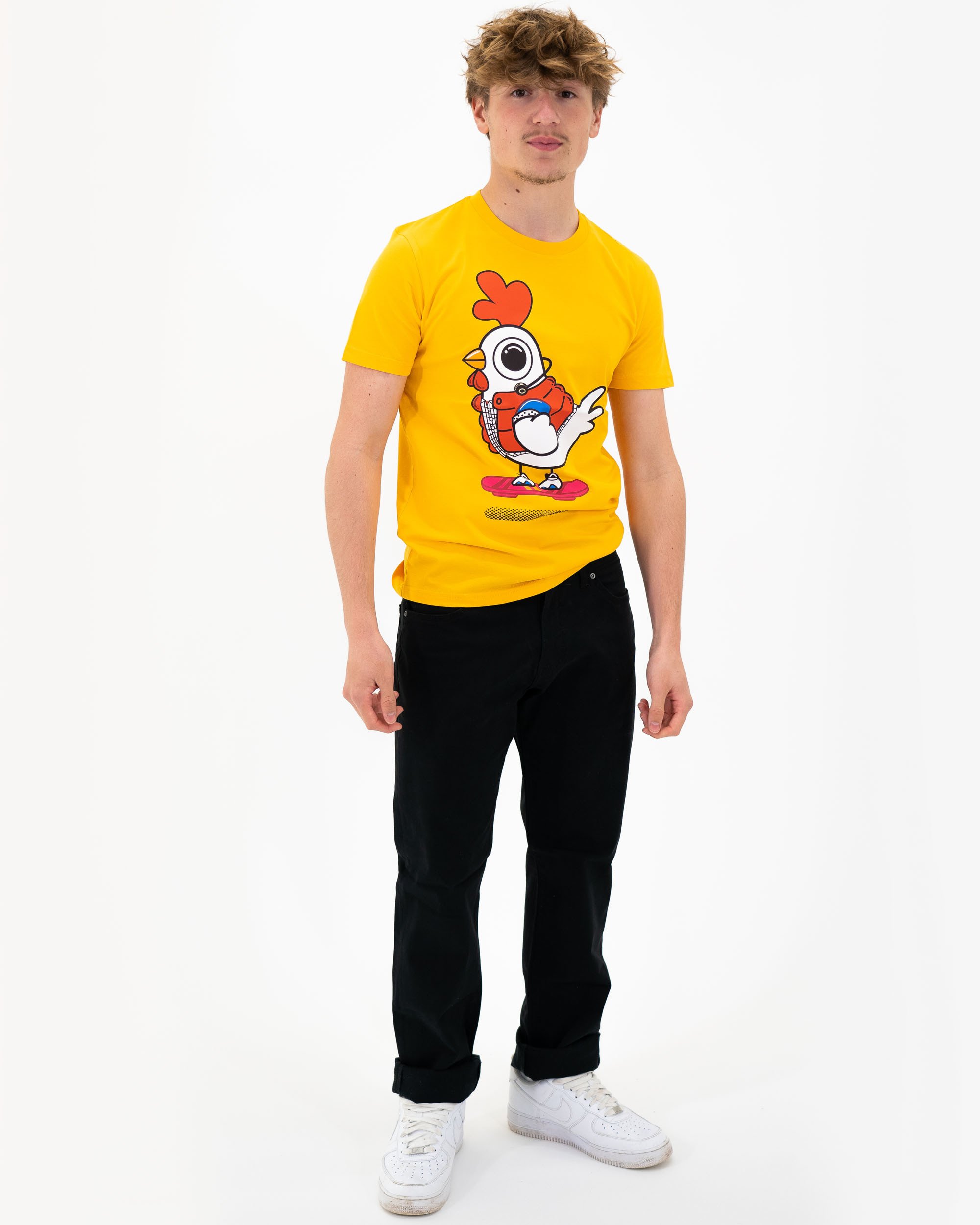 T-shirt Chicken McFly de couleur Jaune par ppmid