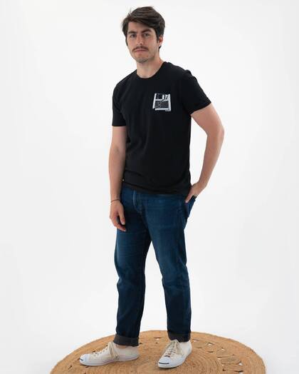 T-shirt Lost memories (en promo) Grafitee