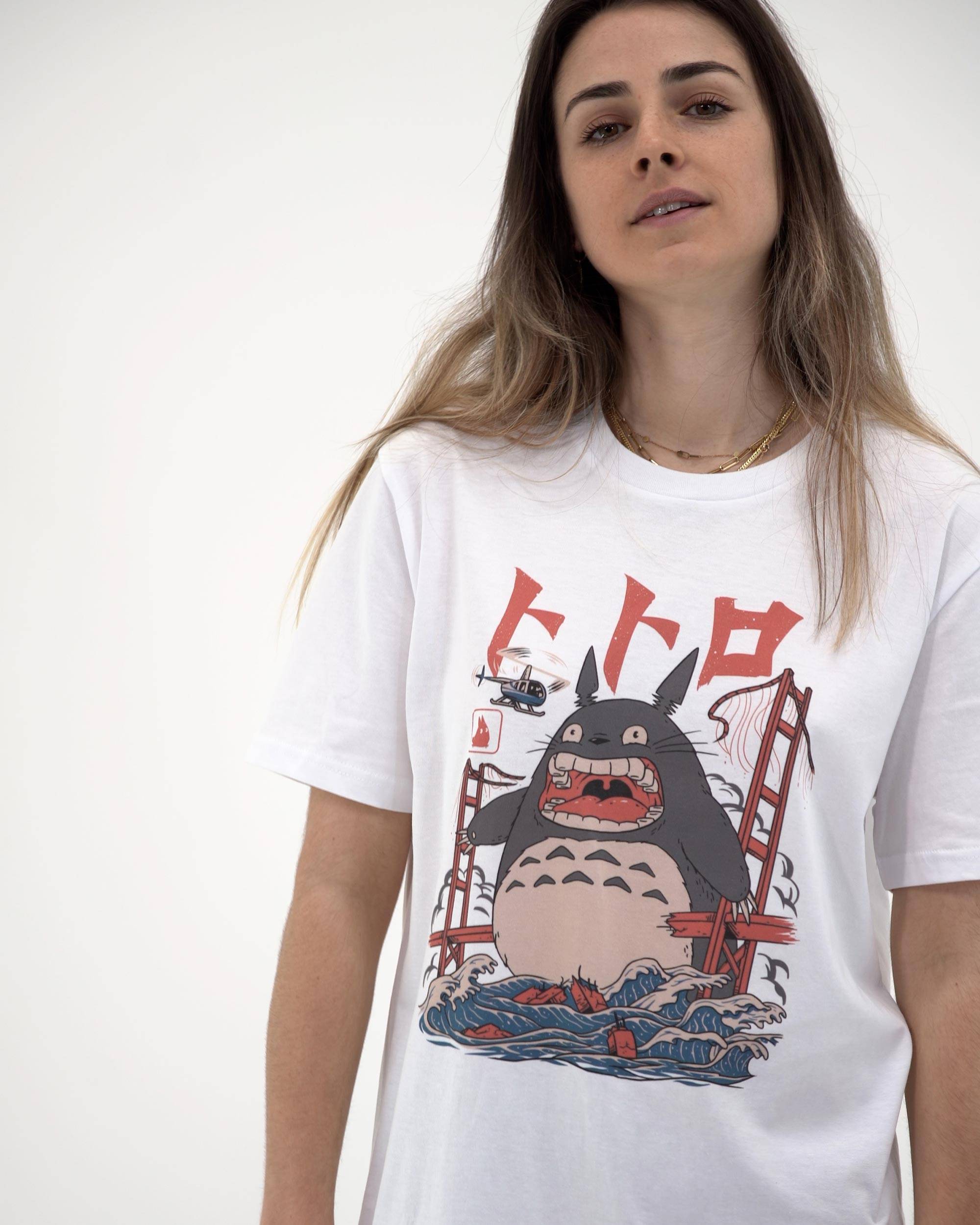 T-shirt Totoro attaque (en promo) Grafitee