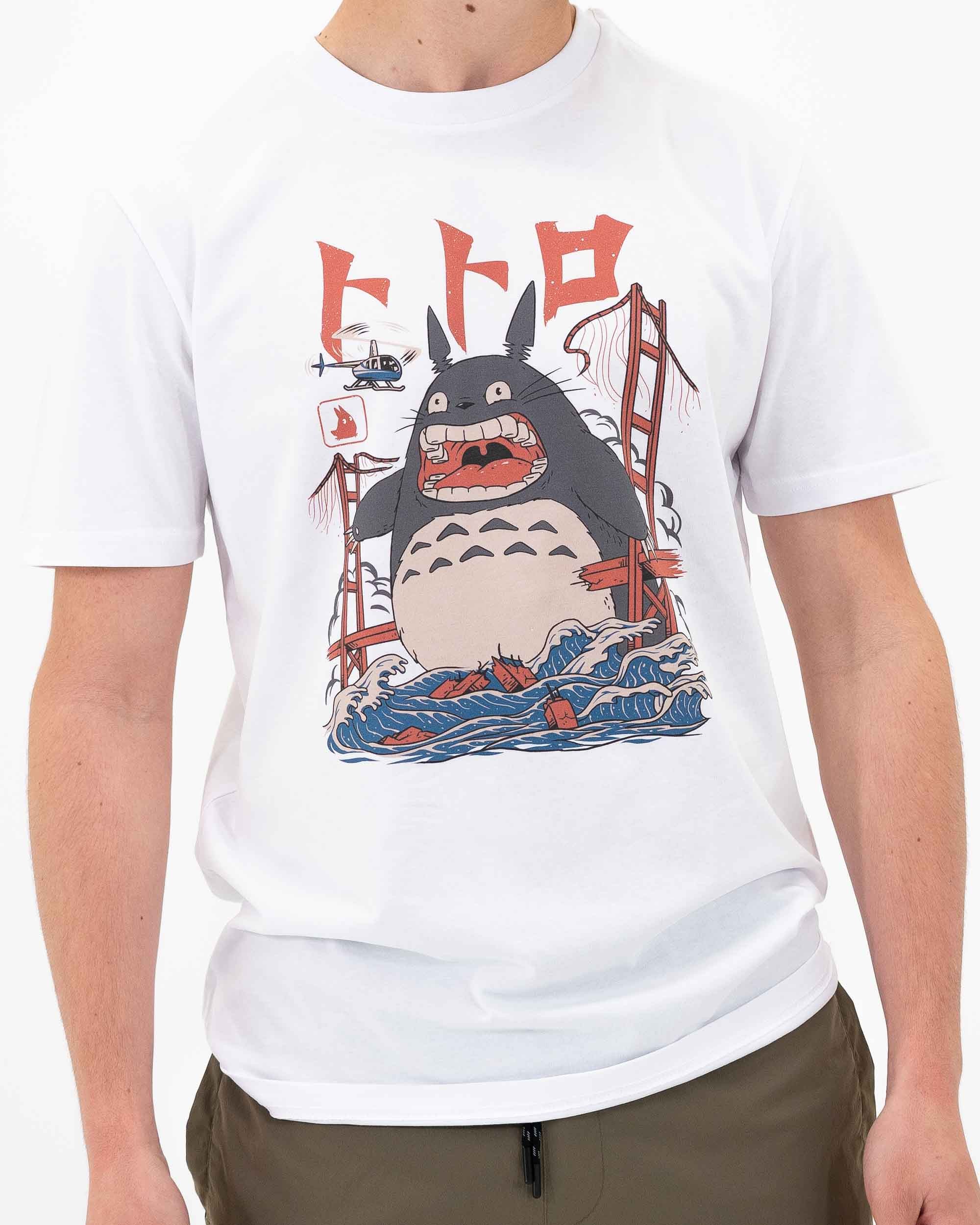 T-shirt Totoro attaque (en promo) de couleur Blanc