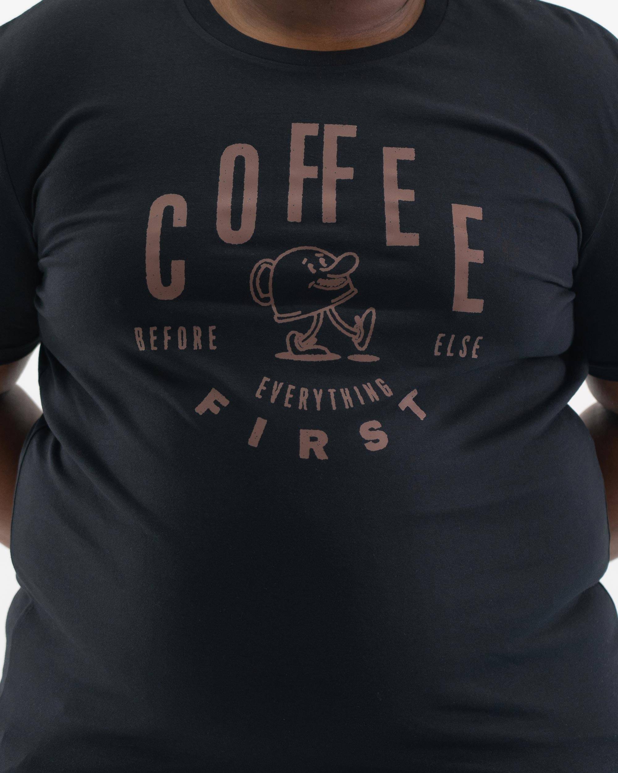 T-shirt First coffee (en promo) Grafitee