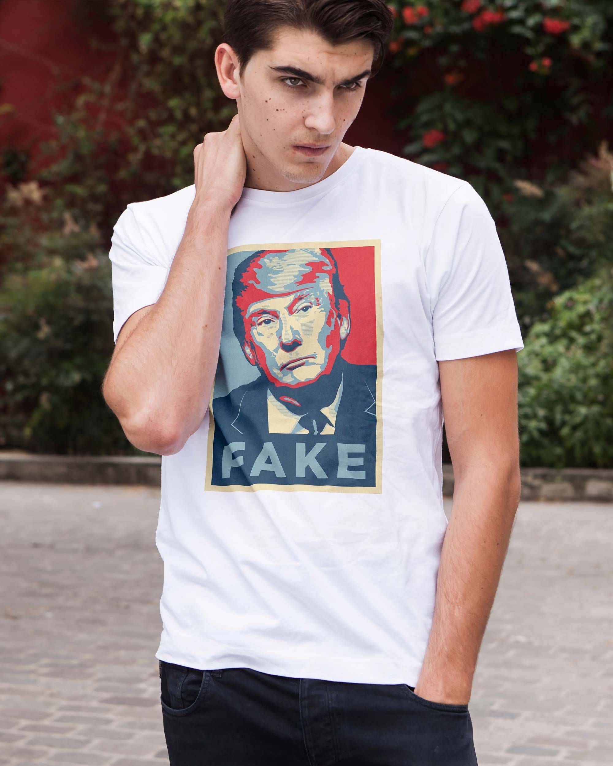 T-shirt Trump Fake (en promo) de couleur Blanc