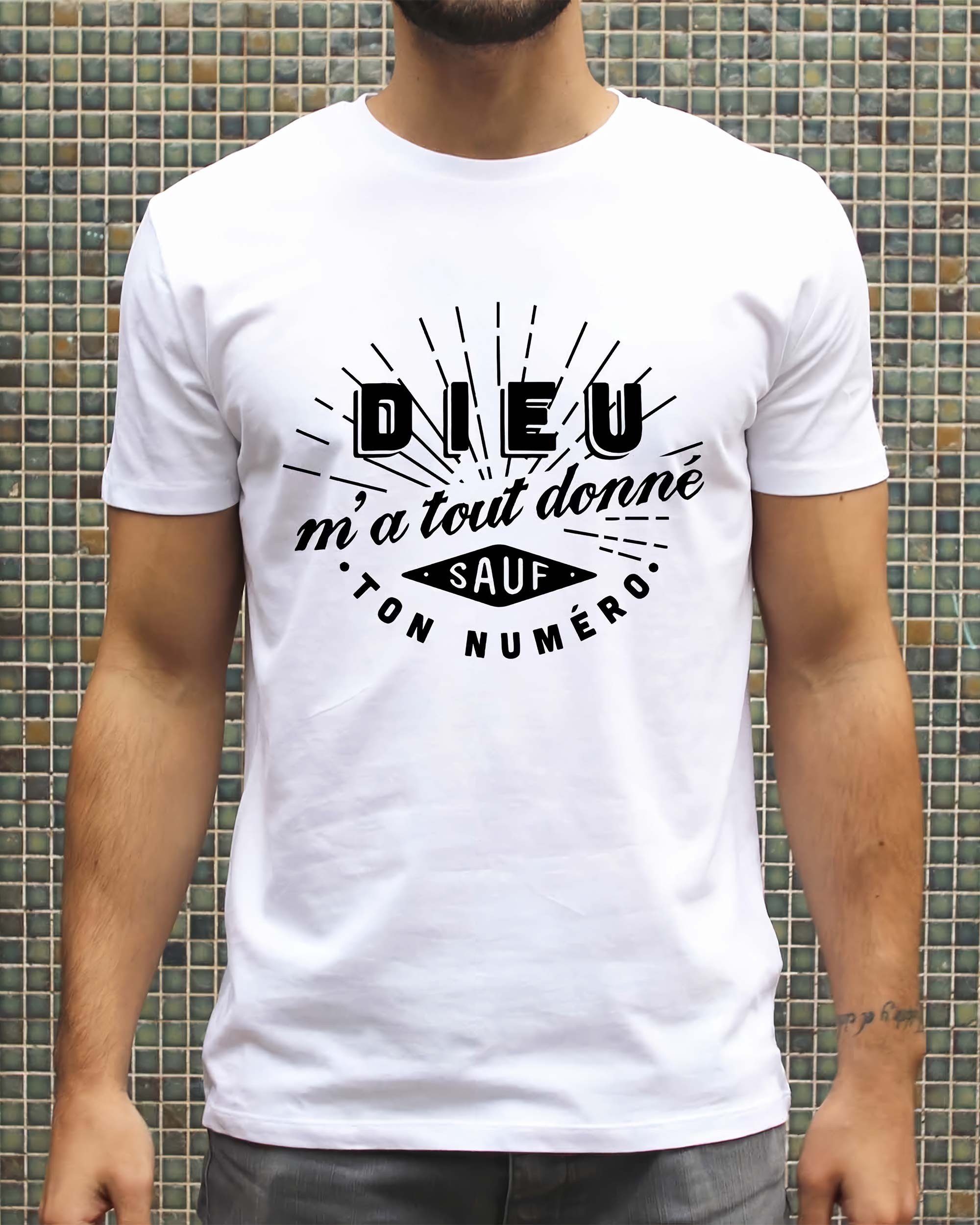 T-shirt Dieu m'a Tout Donné (en promo) de couleur Blanc