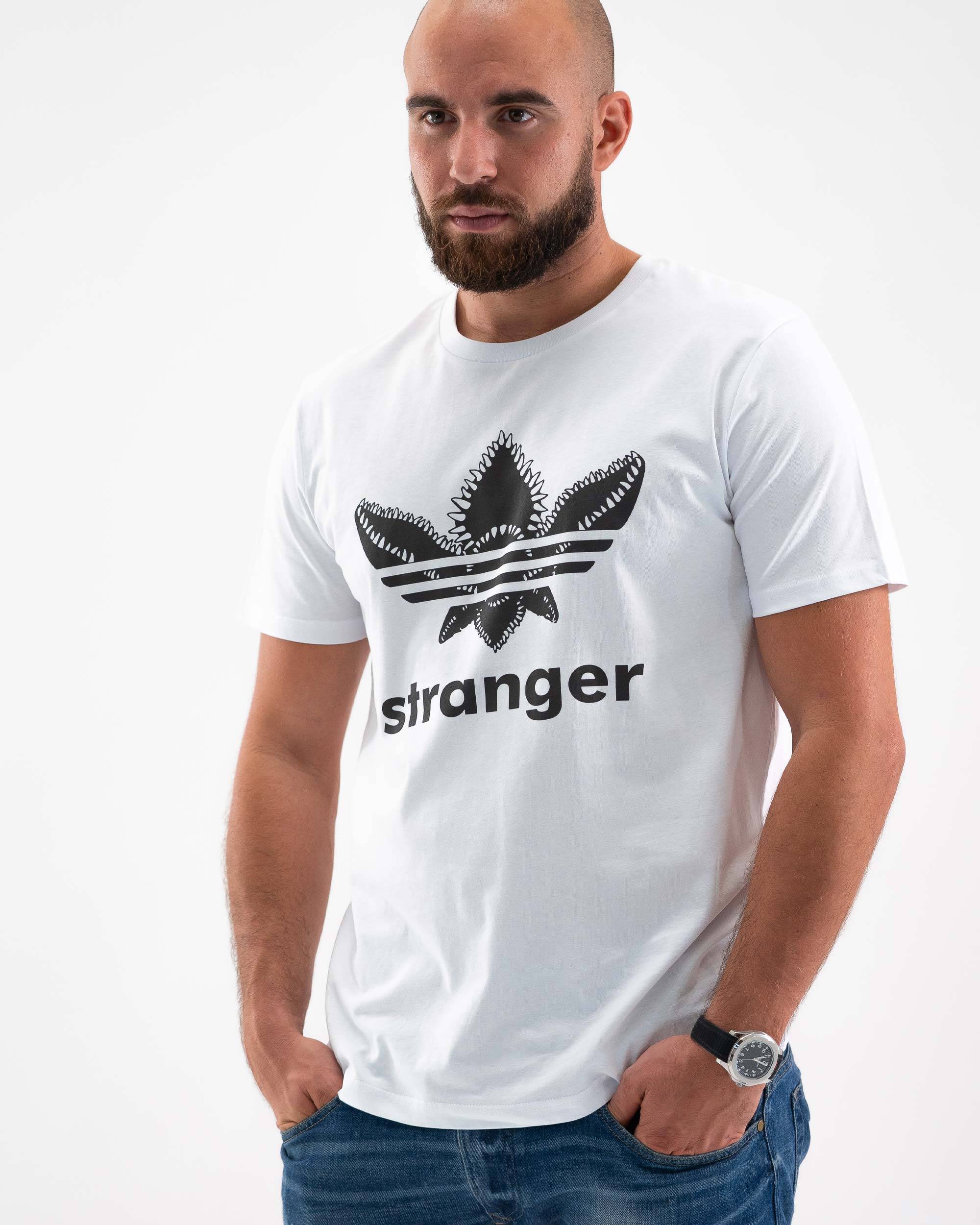 T-shirt Stranger Adidas (en promo) Grafitee