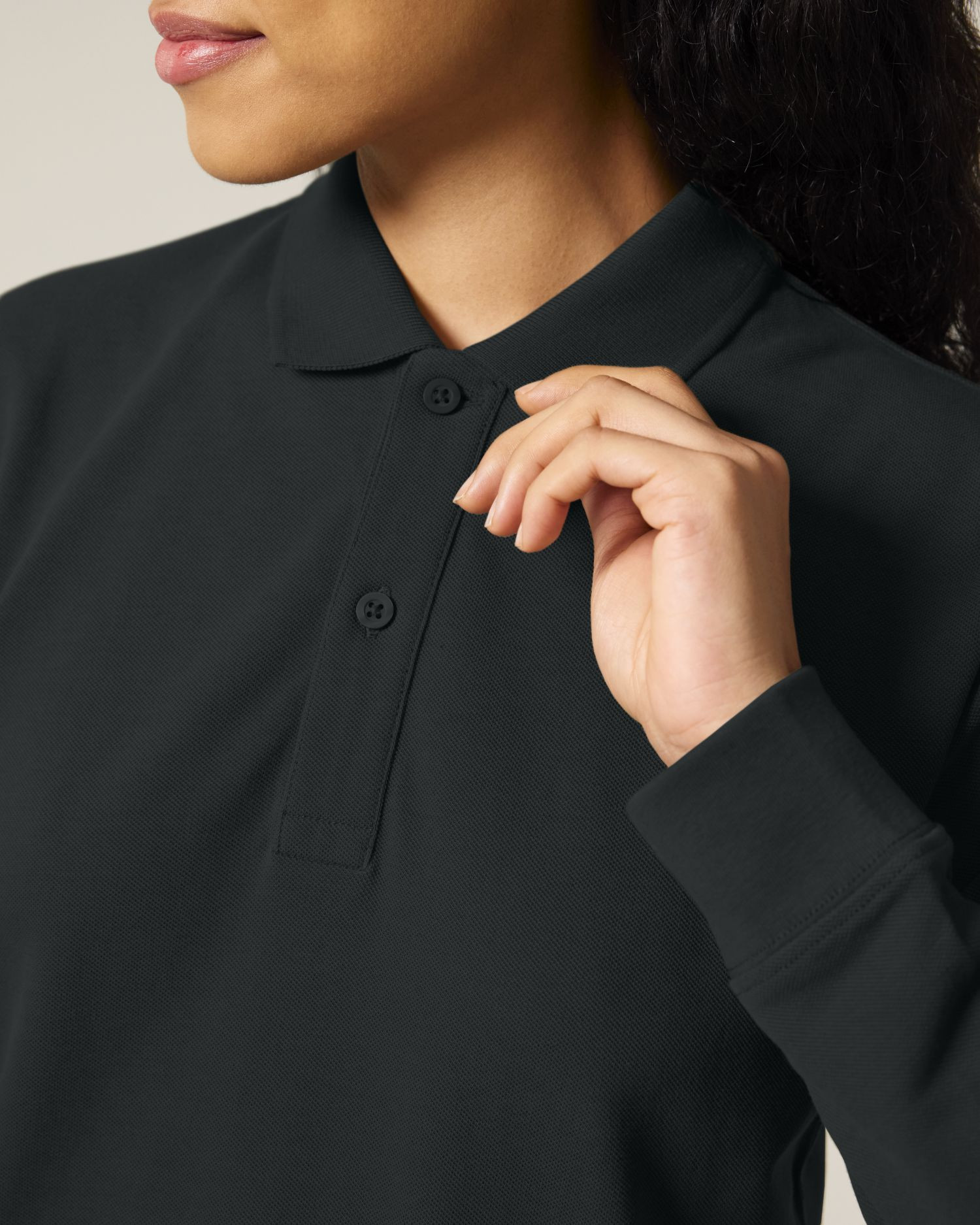 Polo Prepster 2.0 Long Sleeve de couleur Black - C002 de la marque Stanley/Stella