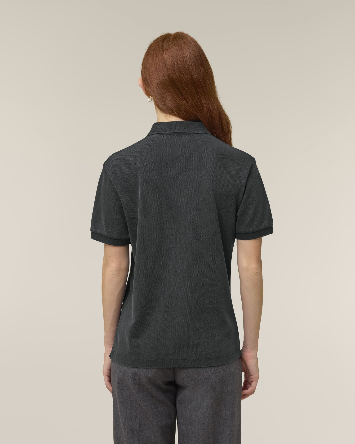 Polo Coaster Vintage de couleur G. Dyed Black Rock - C140 de la marque Stanley/Stella