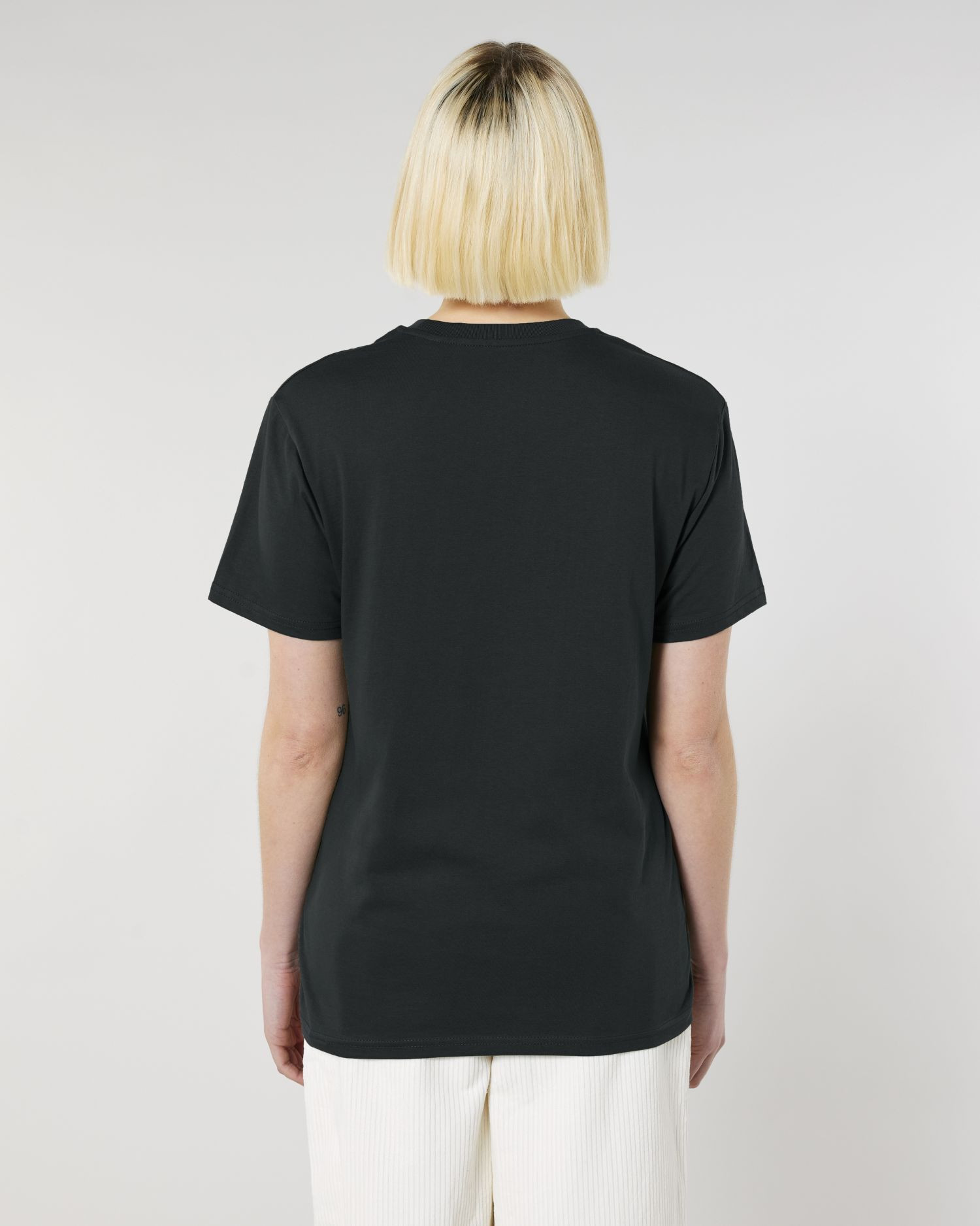 T-shirt Rocker de couleur Black - C002 de la marque Stanley/Stella