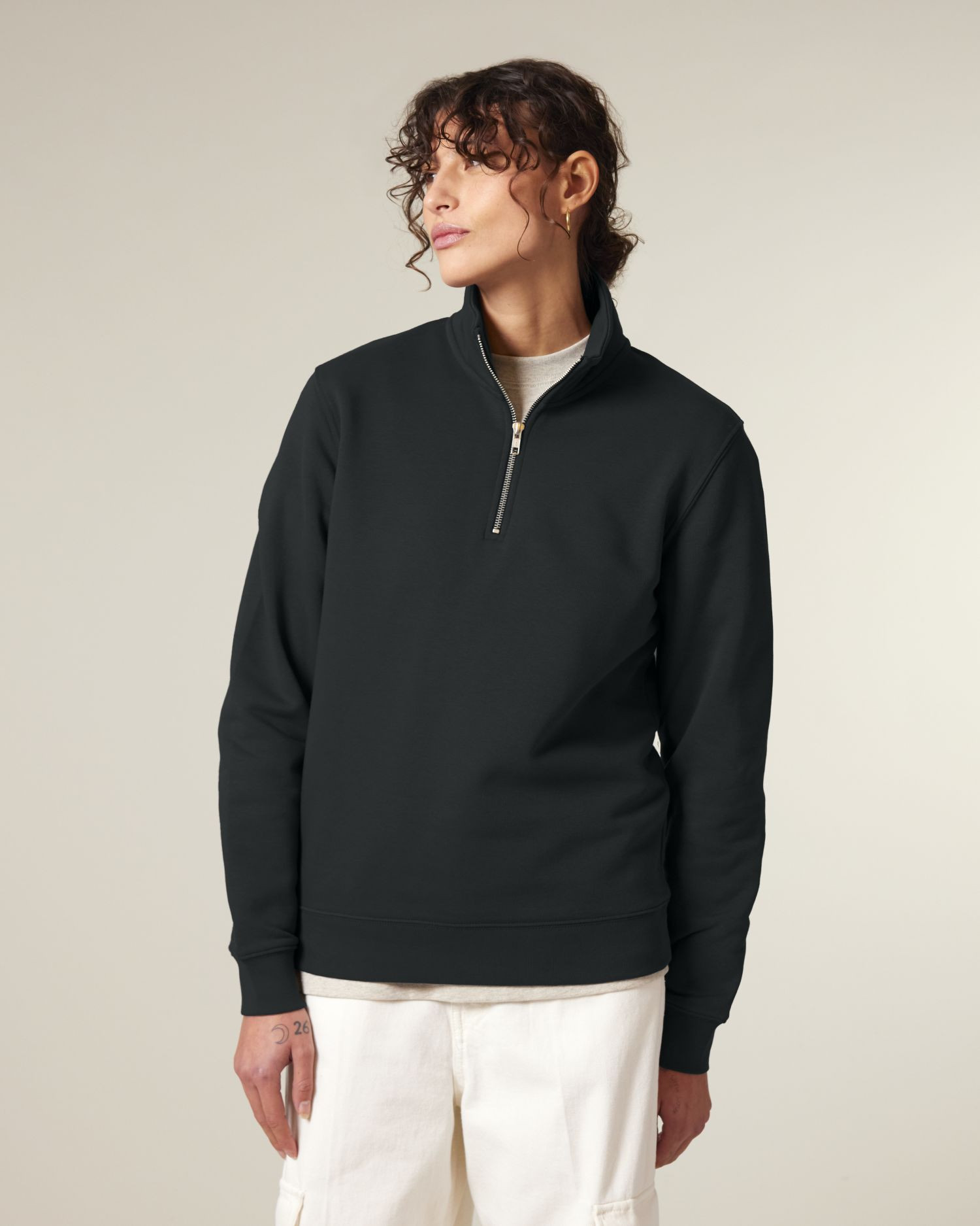 Sweat Trucker 2.0 de couleur Black - C002 de la marque Stanley/Stella