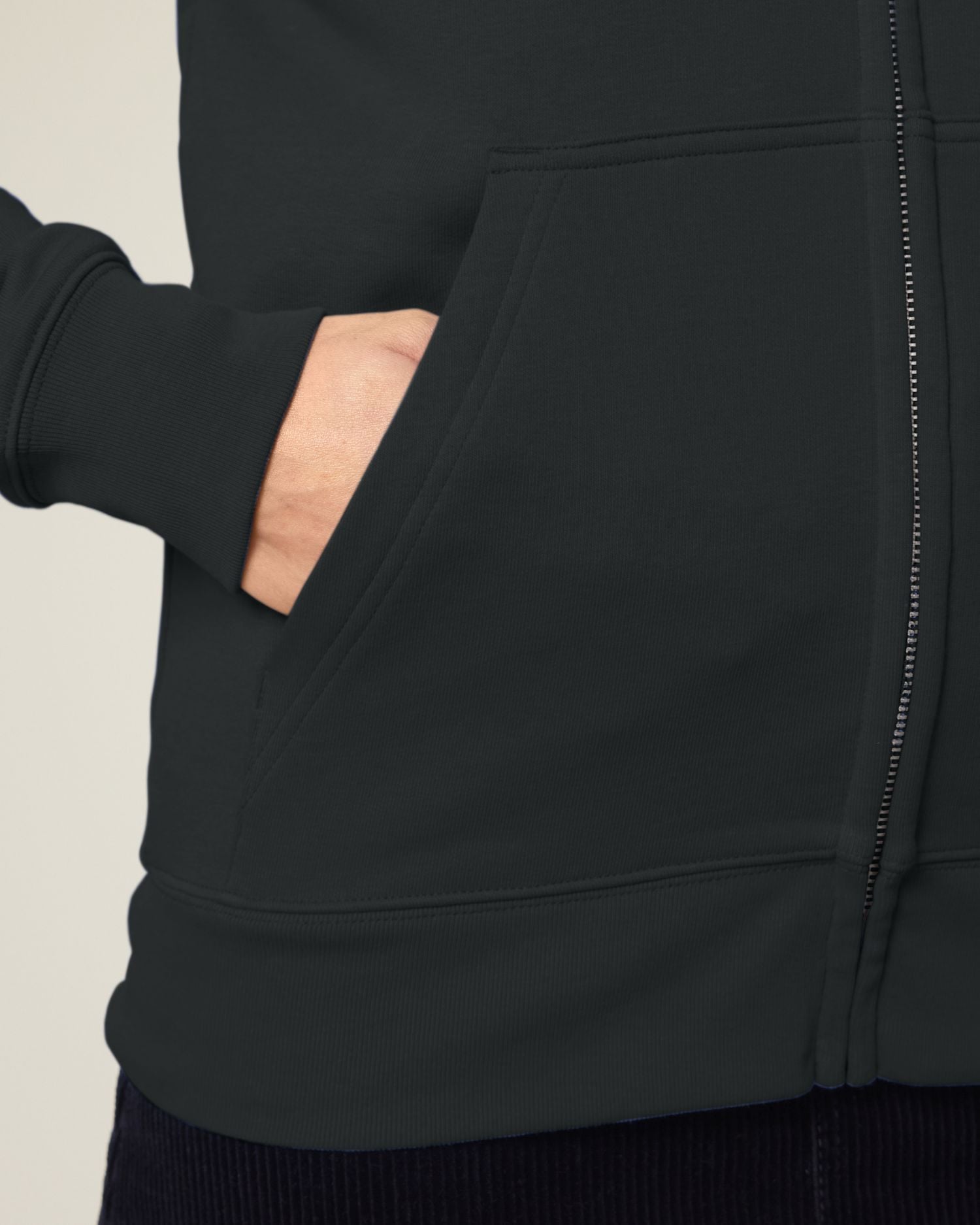 Hoodie Connector 2.0 de couleur Black - C002 de la marque Stanley/Stella