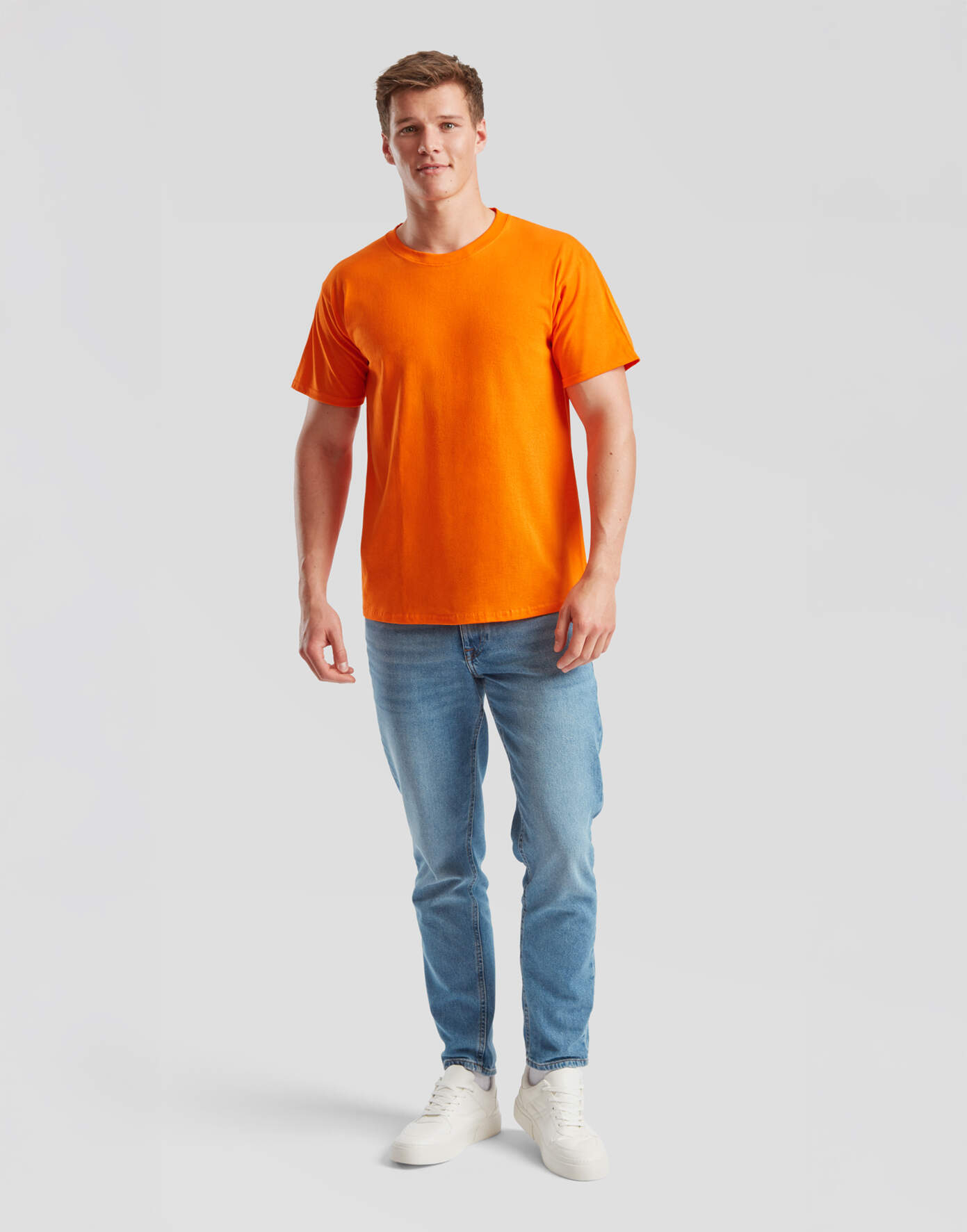 T-shirt Homme avec un Valueweight Grafitee