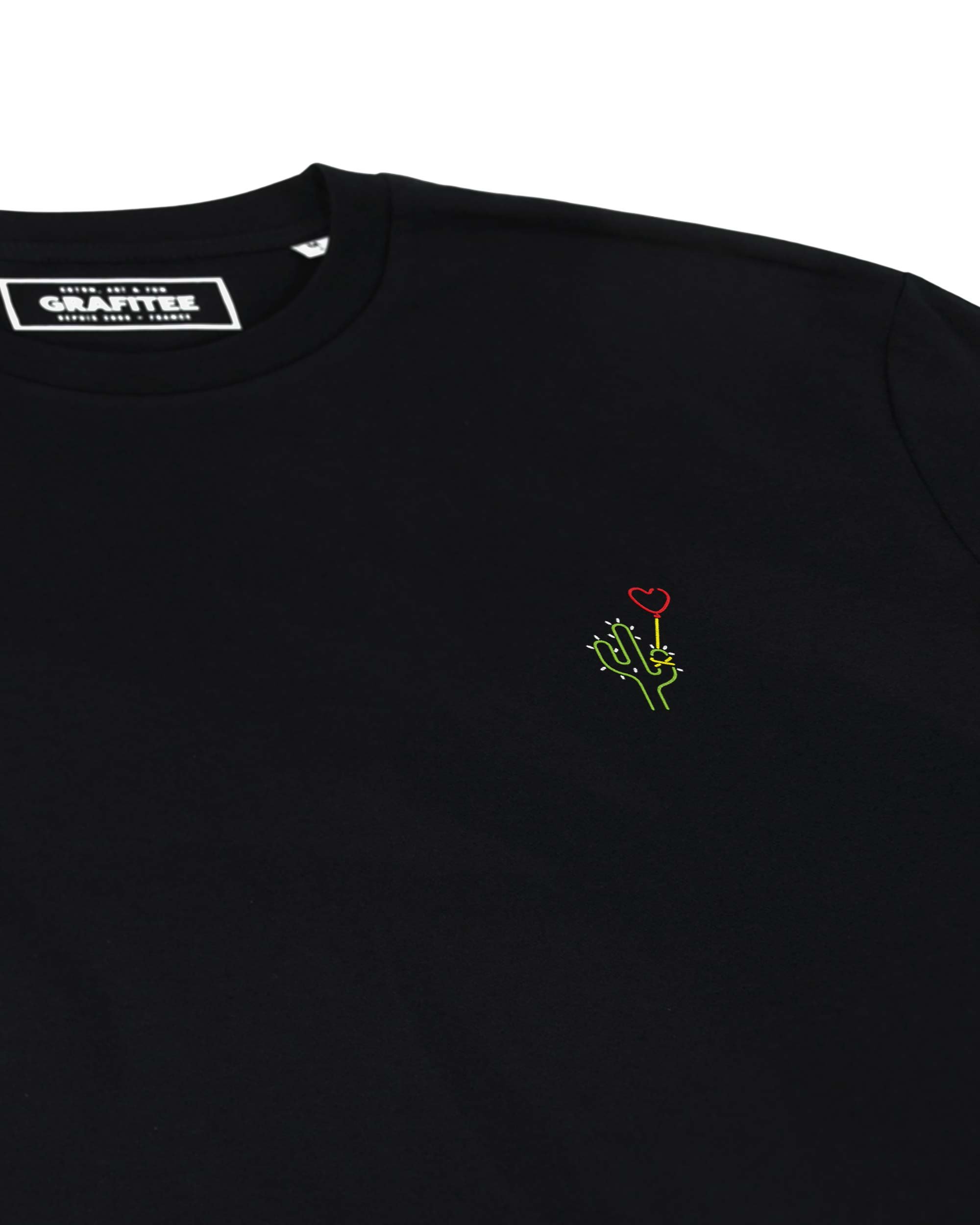 Teeshirt Love Hurts de couleur Noir