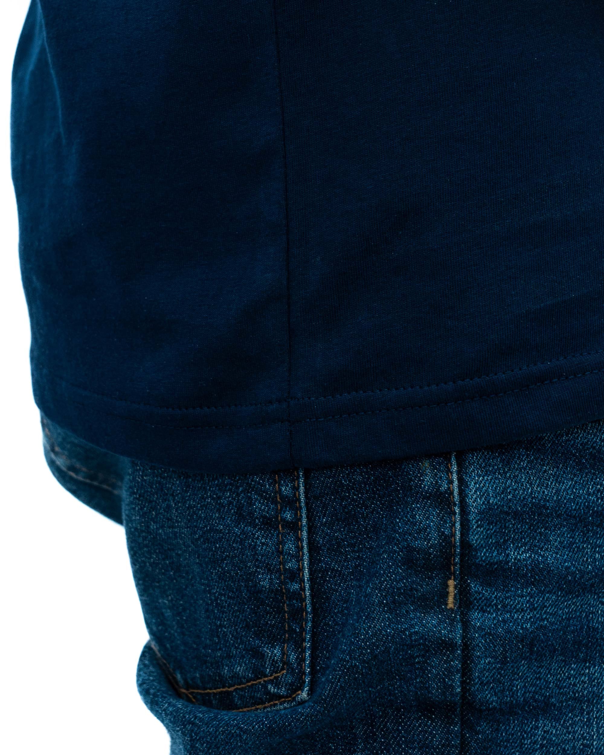 Tee shirt Grogu Zen de couleur Navy par Edu Ely